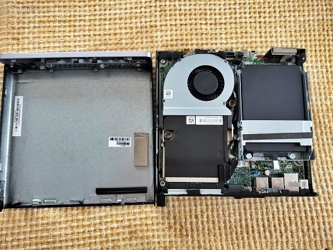 67】中古PCをまたまた購入 ー 小型で薄いミニPCにLinuxをインストール