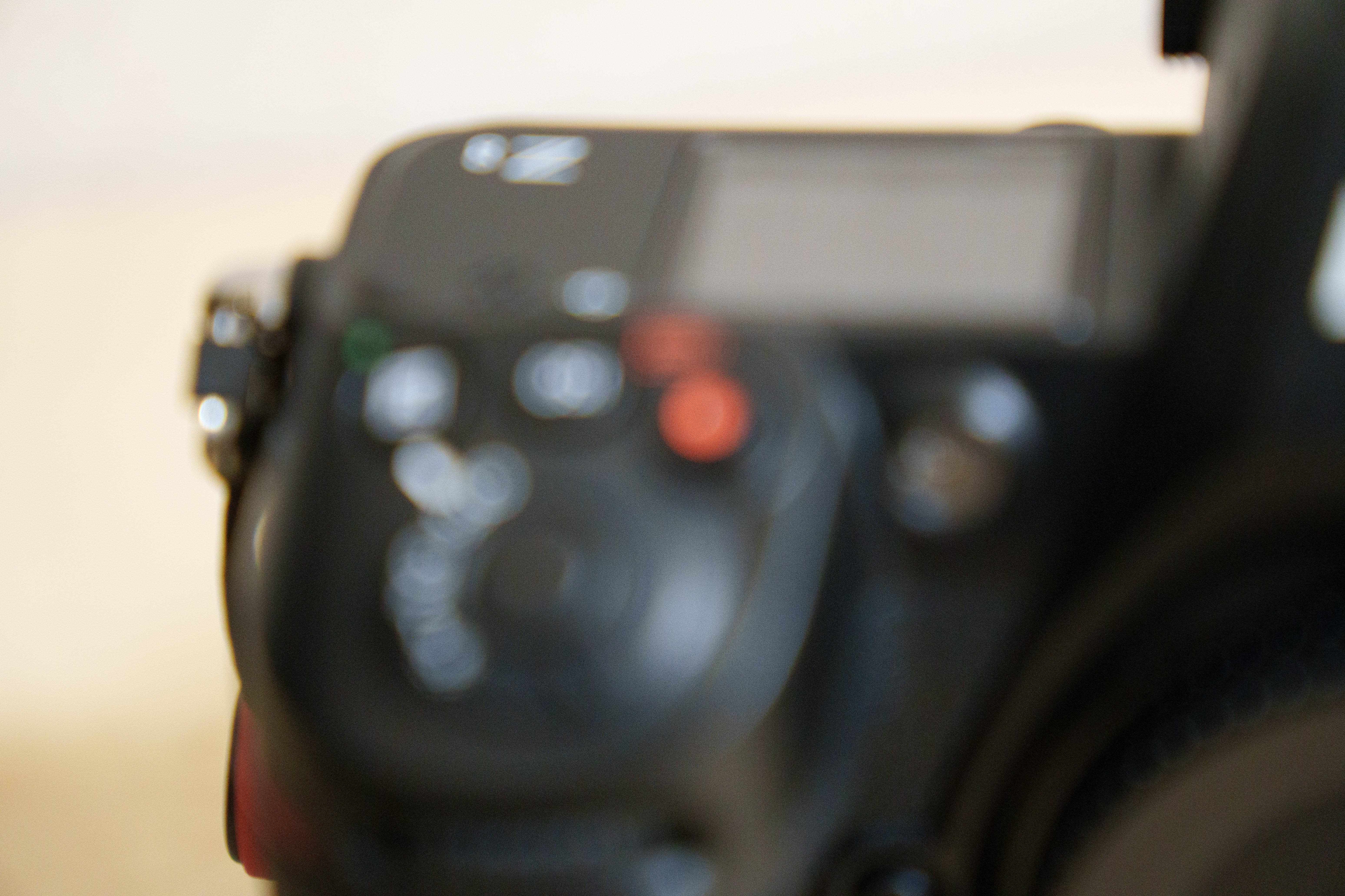 勢いあまってNikonのフルサイズカメラを買った話｜ほびマガ