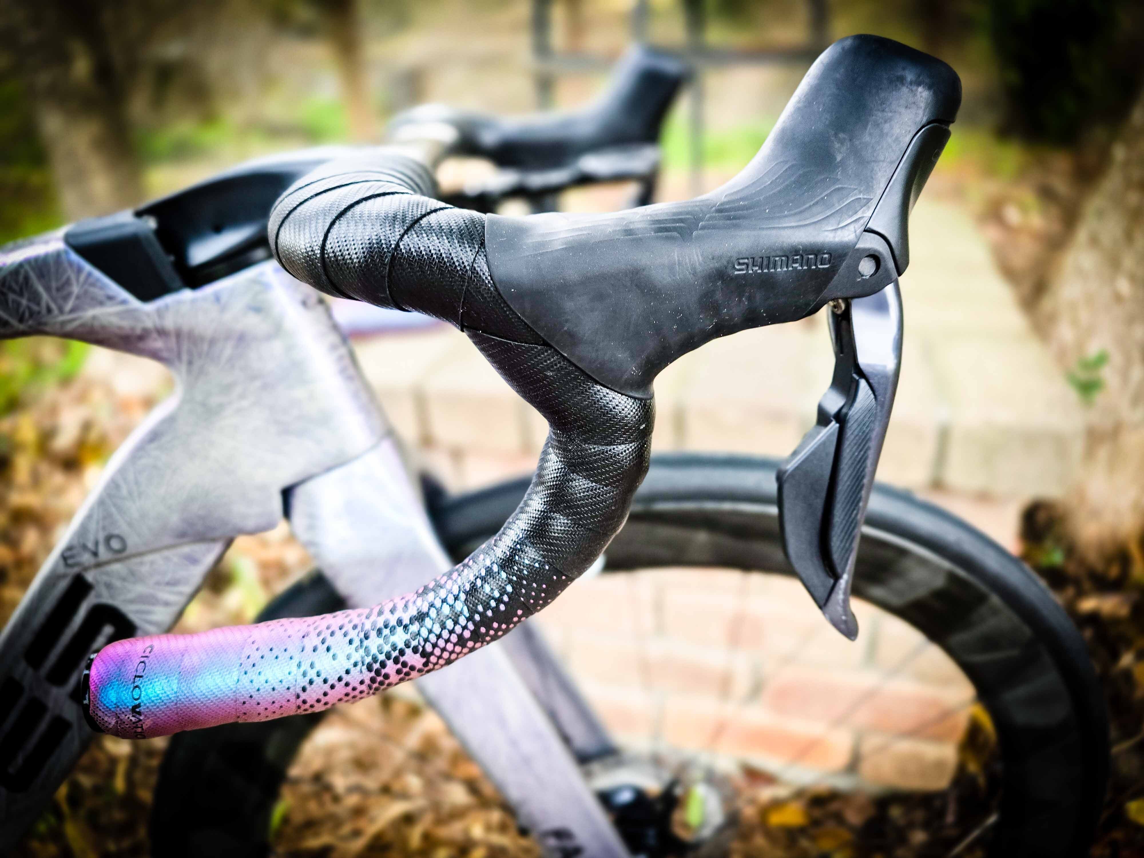 エアロダイナミクスと人間工学を融合した「オロメ エアロエヴォ