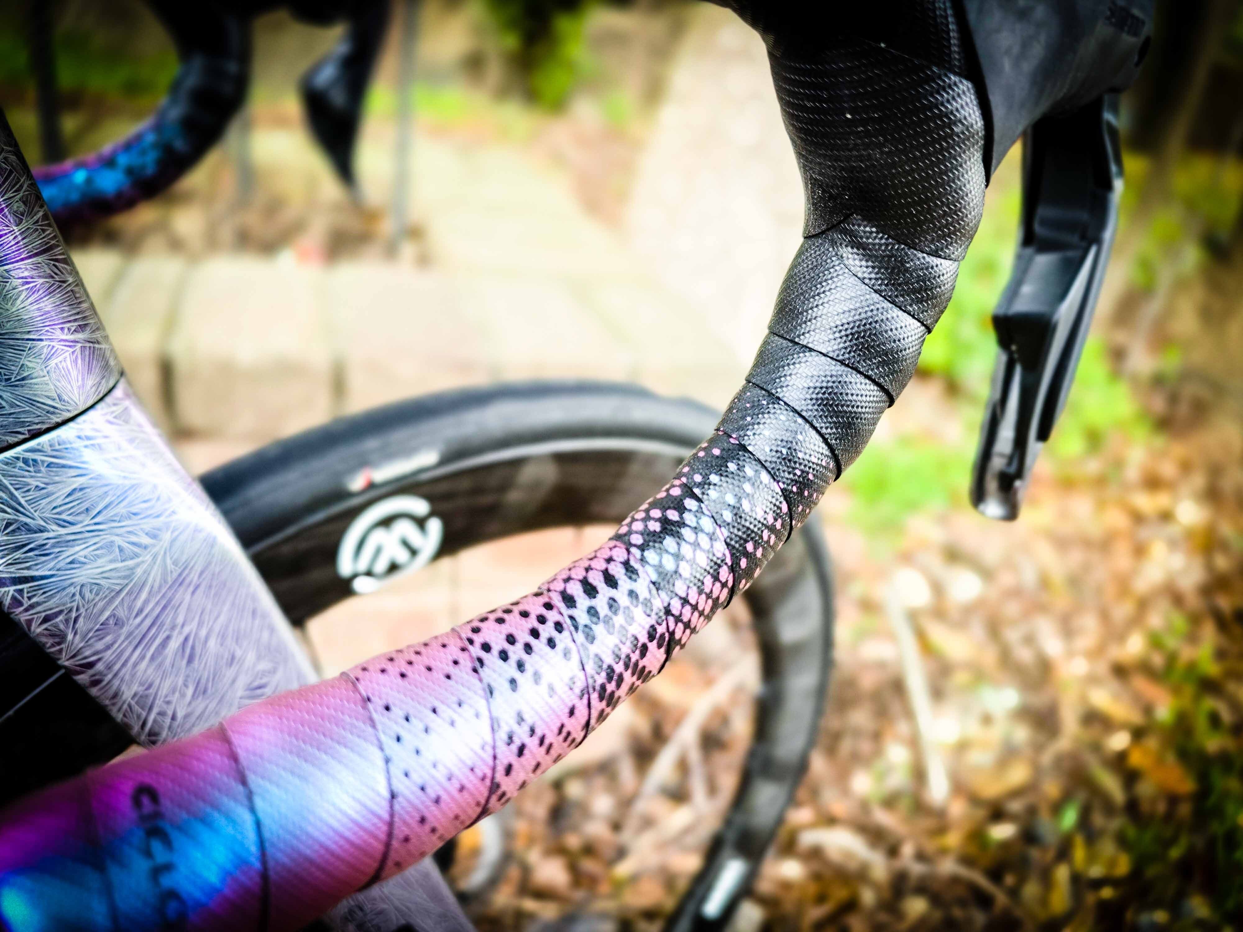 エアロダイナミクスと人間工学を融合した「オロメ エアロエヴォ