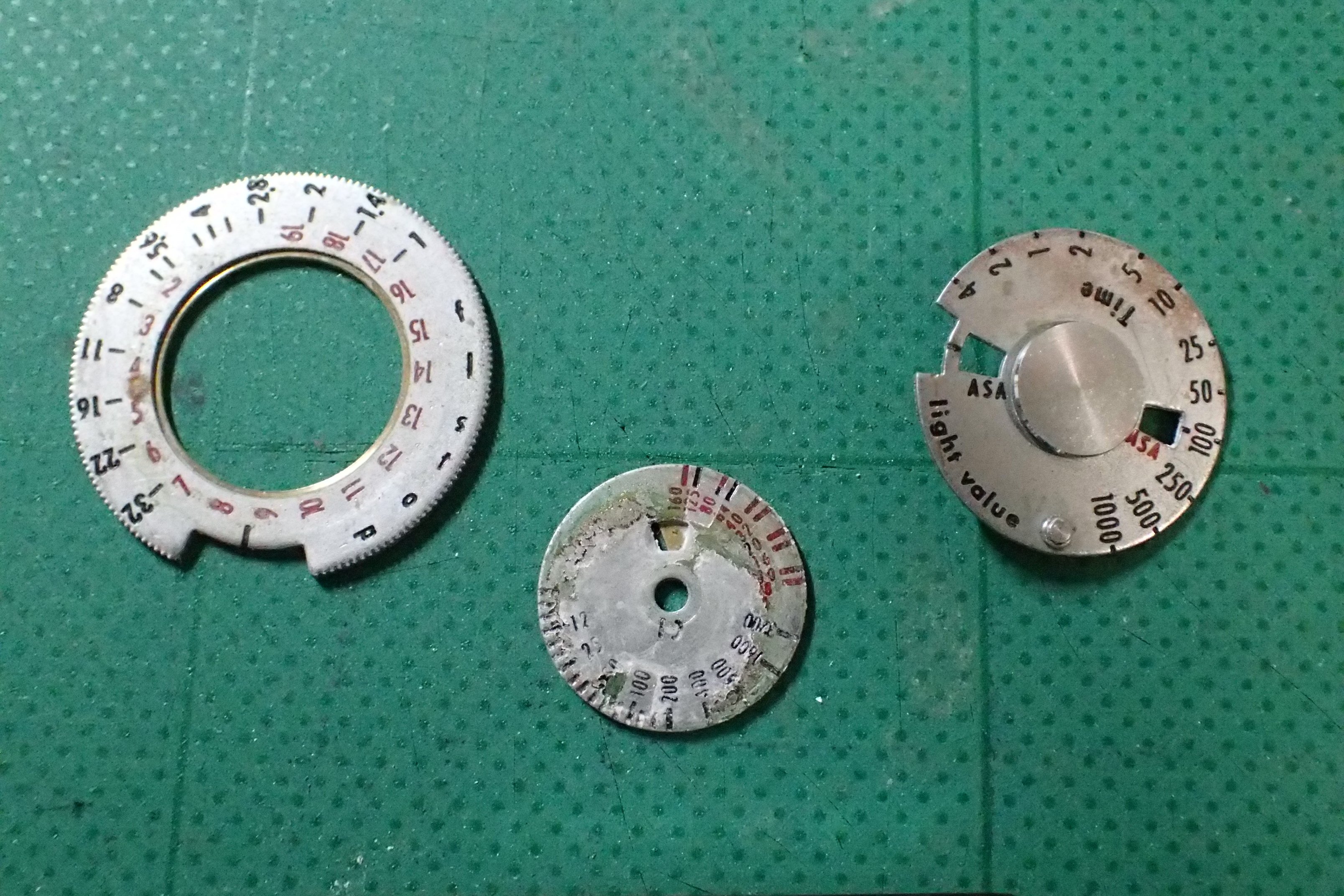 68年前の露出計を改造して遊ぶ｜ponchan