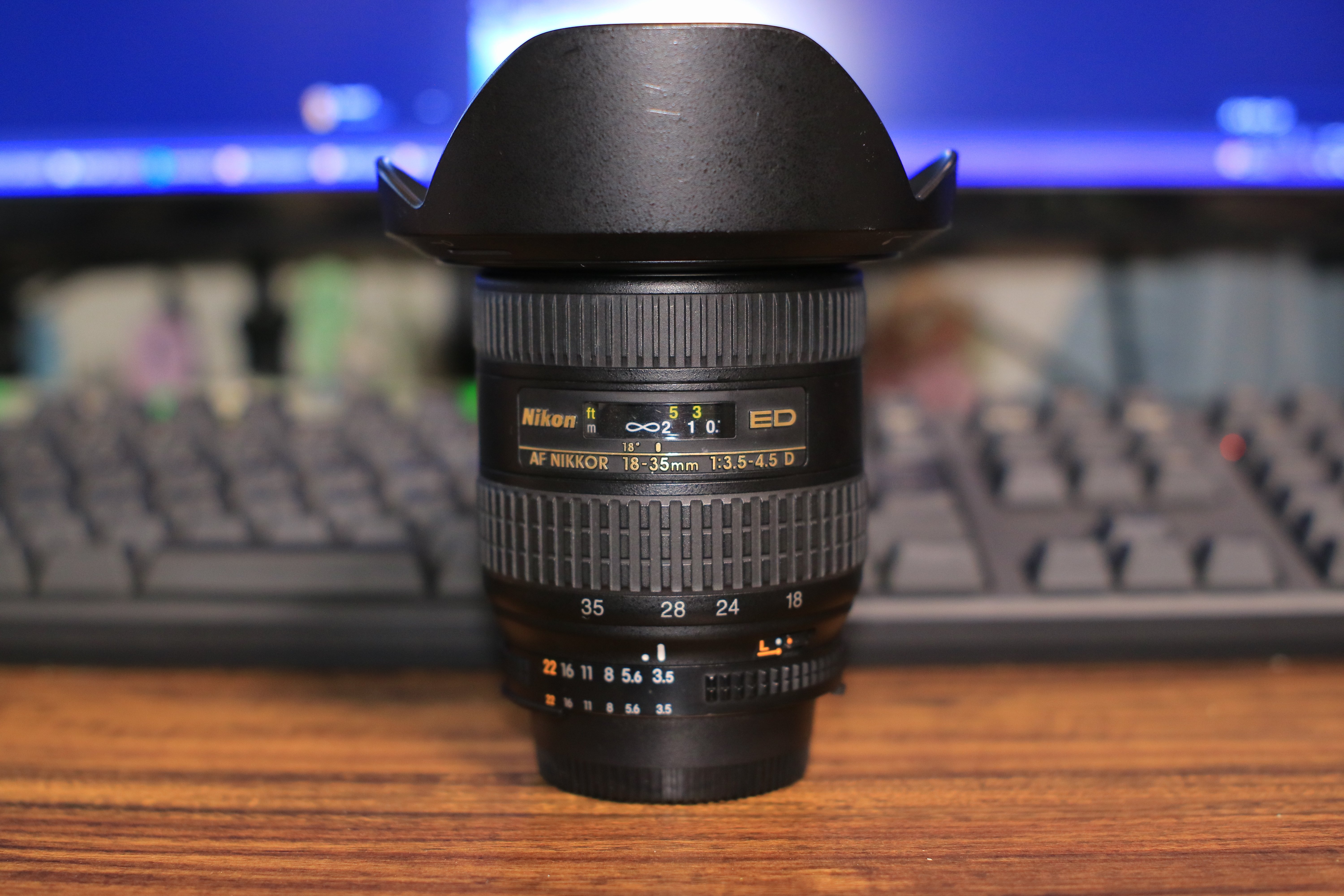 mayuriとレンズぬま *第四十七本* Nikon Ai AF Zoom-Nikkor 18-35mm F3