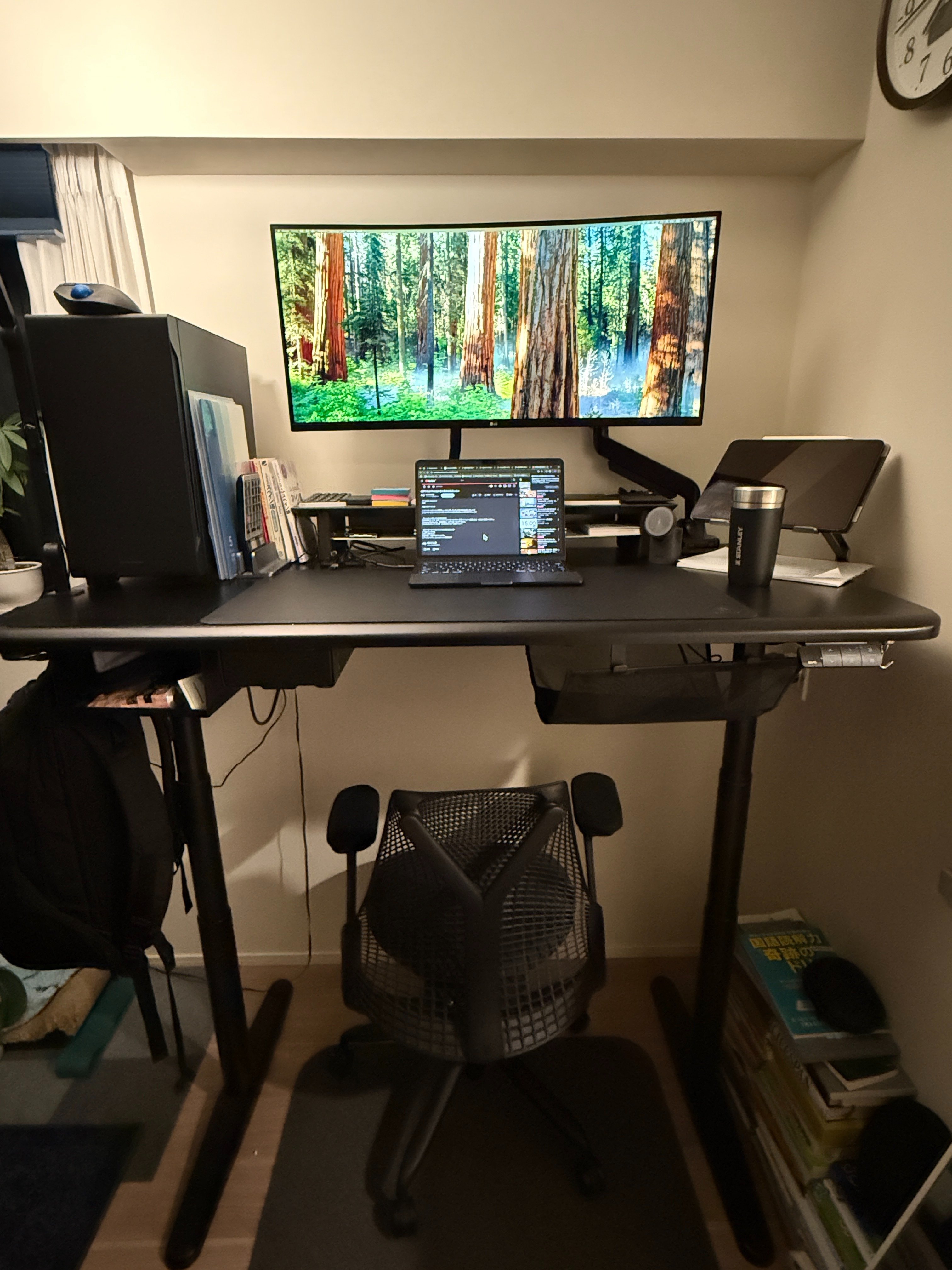 使用レビュー】人生初の昇降式デスク：COFO Desk Premium（140×70×3cm