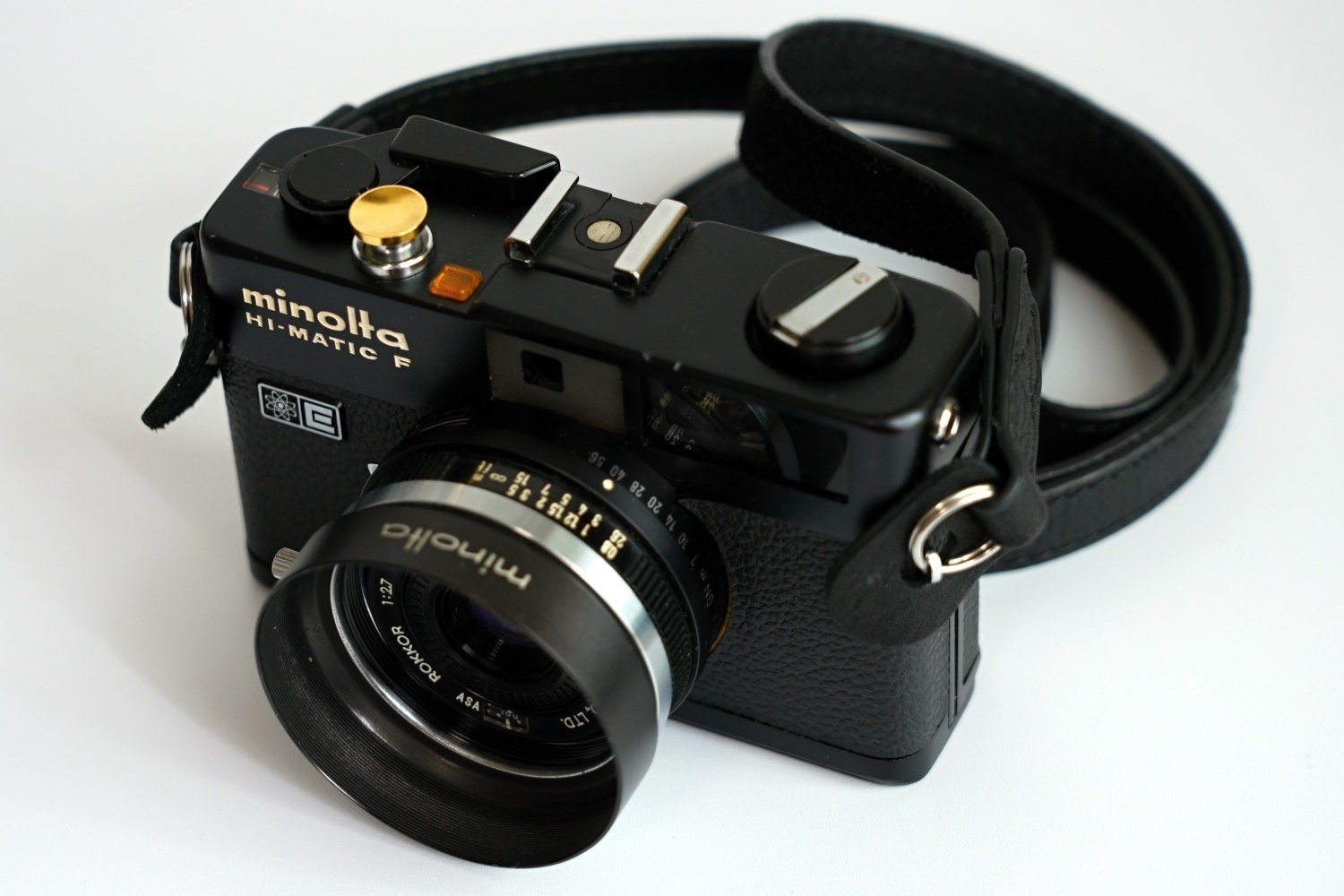 37．ミノルタ ハイマチックFにFUJIFILM200を詰めて上野・湯島を歩く