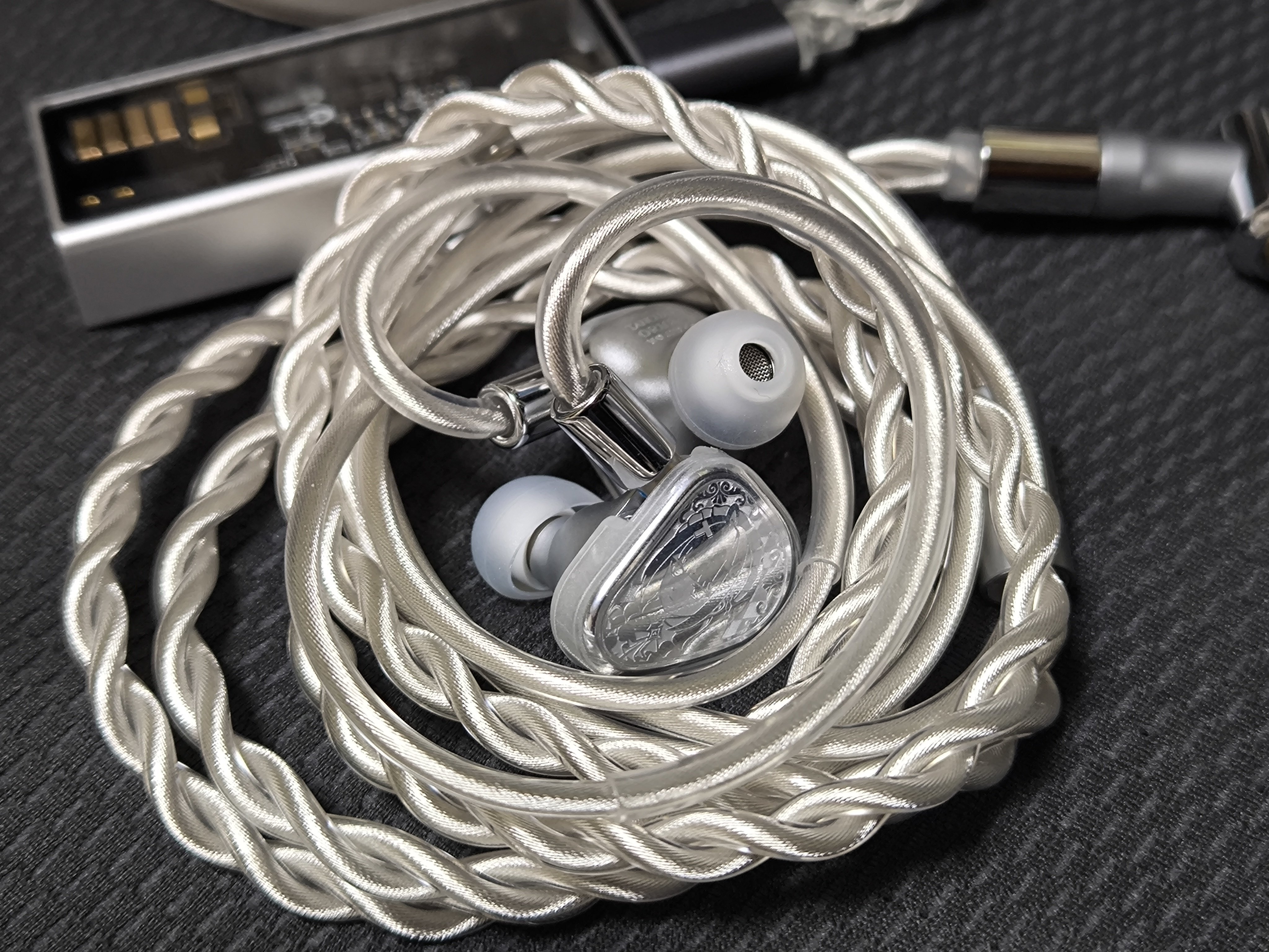 Tanchjim Origin-AT Lost Manor イヤホンレビューポエム：圧倒的世界観