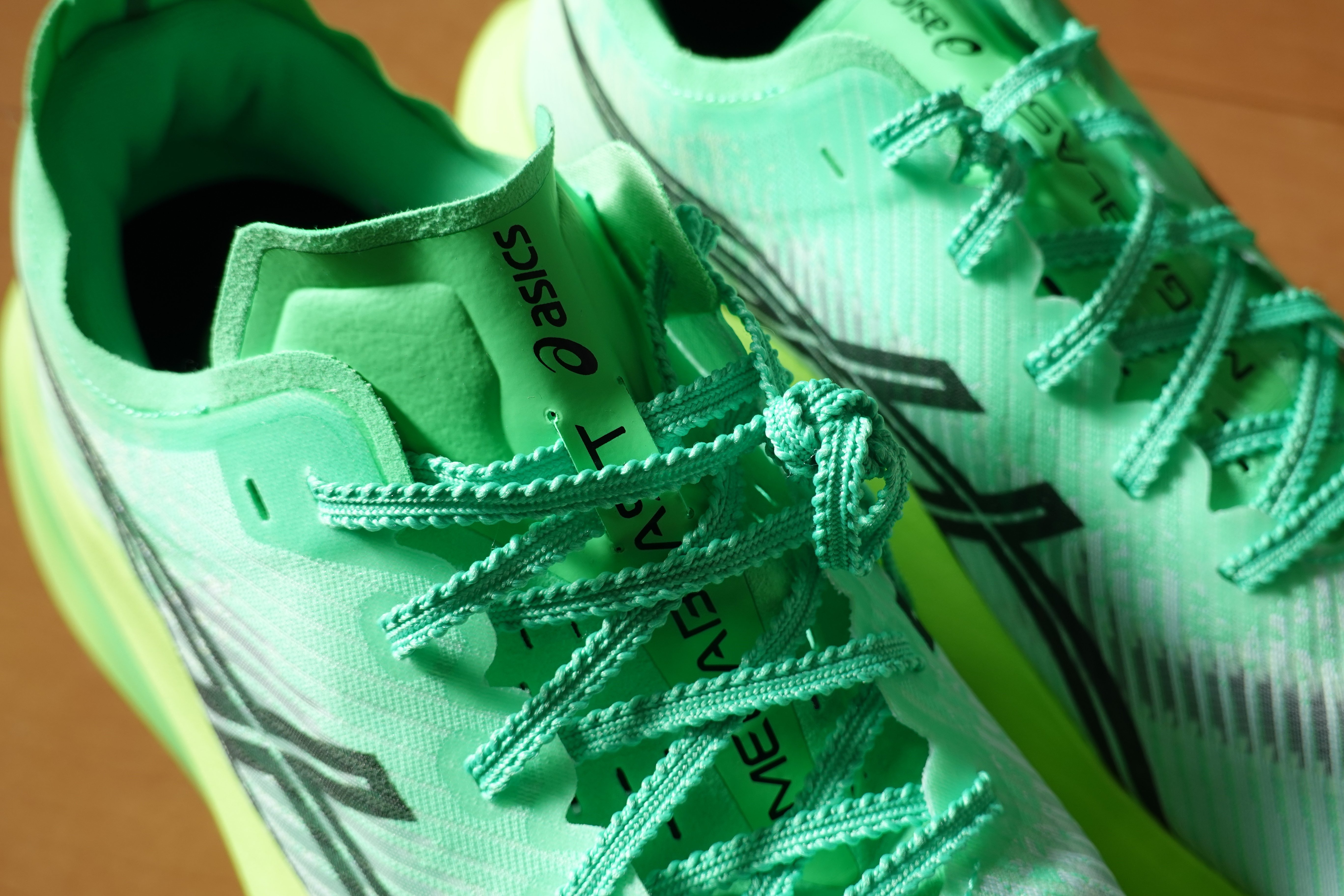 シューズレビュー】ASICS MEGABLAST/アシックス メガブラスト｜K-TARO