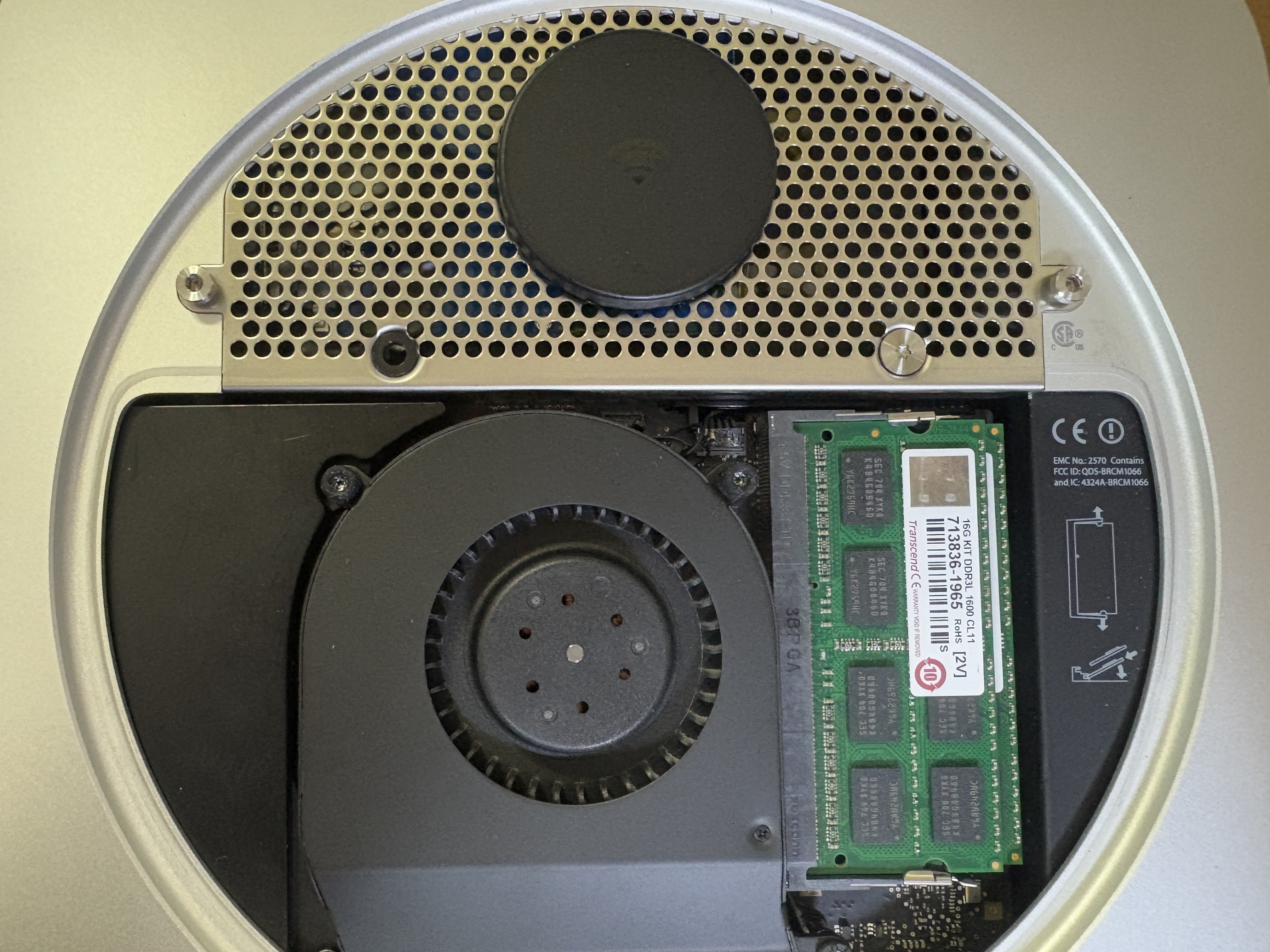 MacMini 2012 にHDD 2TB（2.5インチ、 15mm）とmSATA 256GBを内蔵