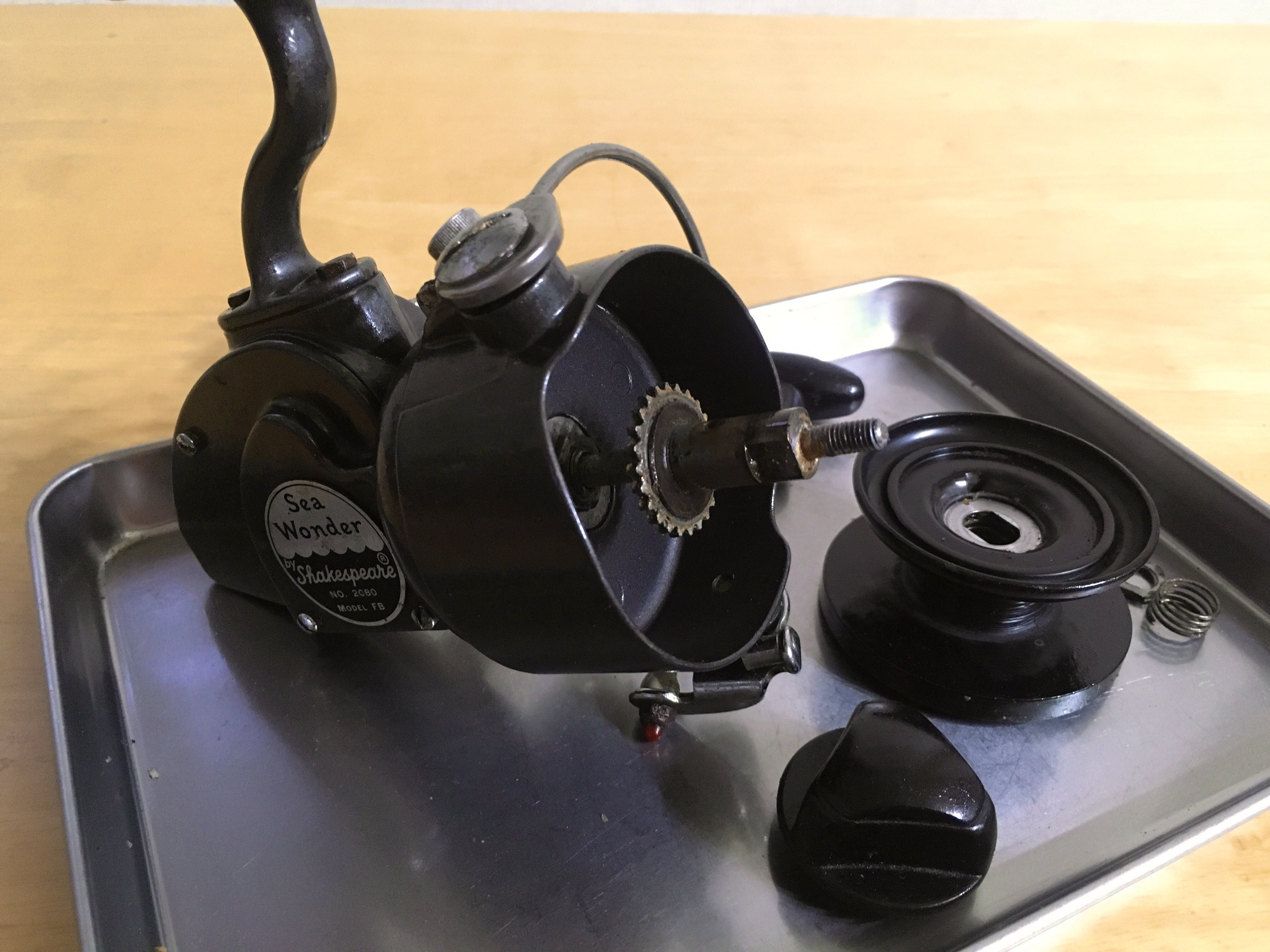 🎣オールドフィッシングタックル058 純米国製スピニングリール