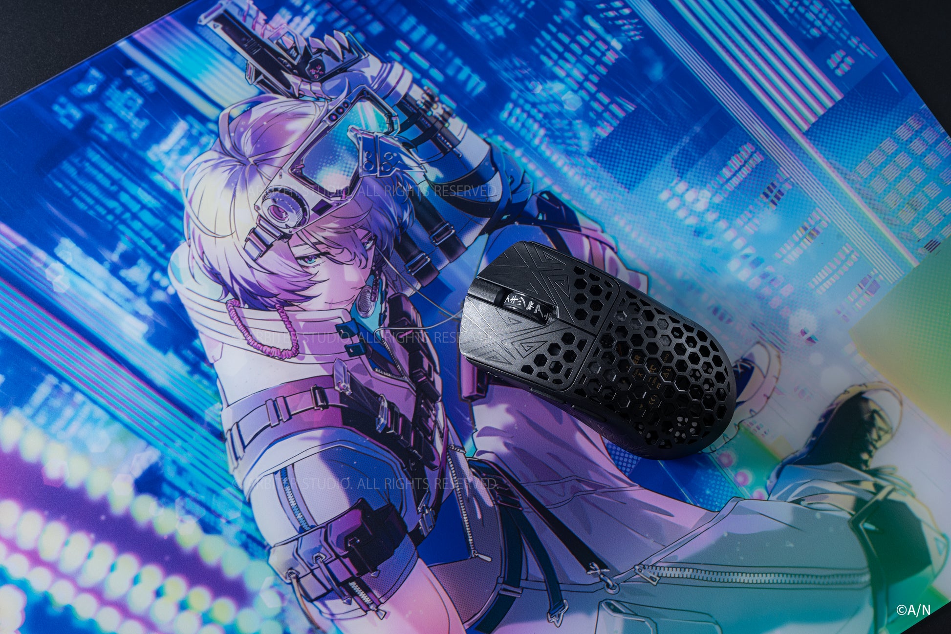 SHU & CLAUDE - LUNAR SPEED Glass Pad – Arbiter Studio