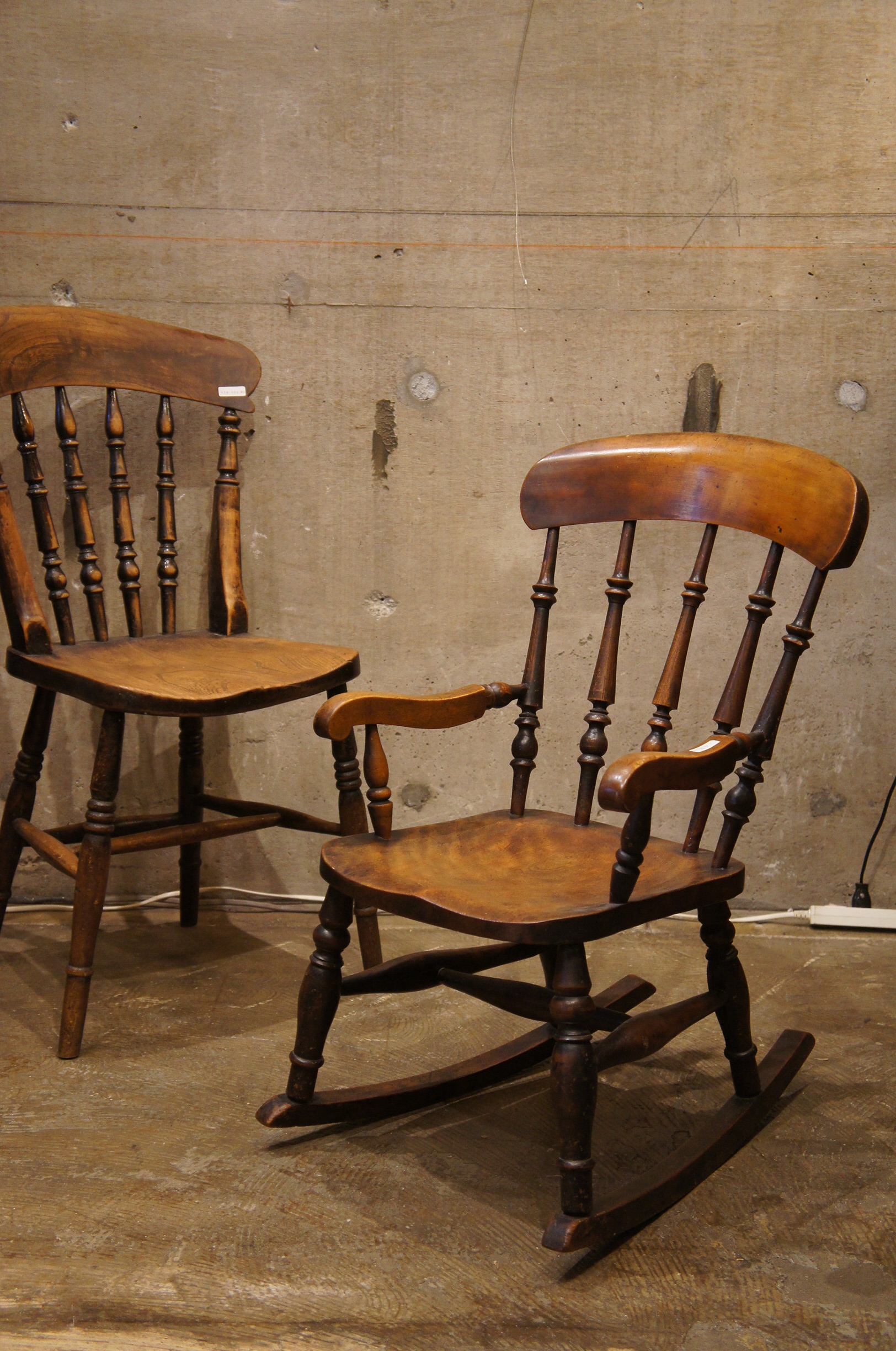 ヴィクトリアン キッズ ロッキング チェア | ARTICLE PRODUCT