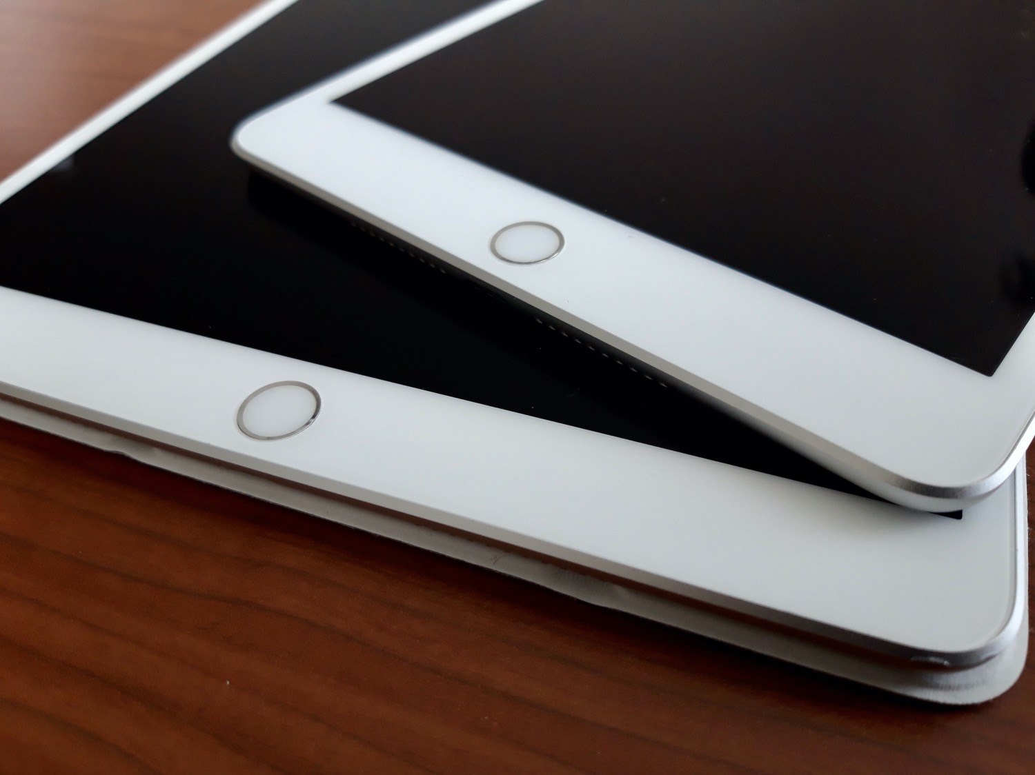 iPadのホームボタンを使わない代わりの方法【壊れた時にも対処