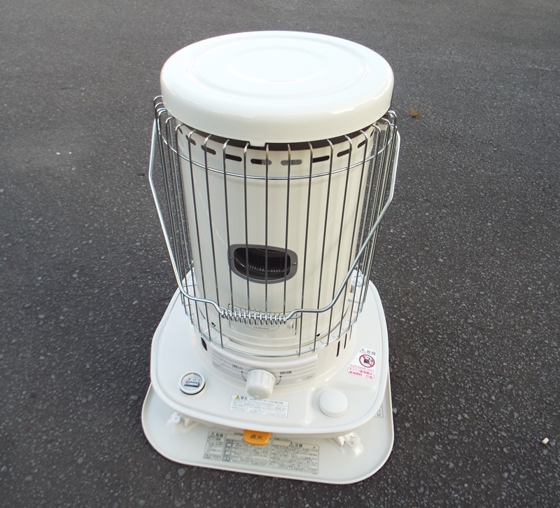 コロナ 石油ストーブ ホワイト SL66 筆者が6年間愛用する石油ストーブ