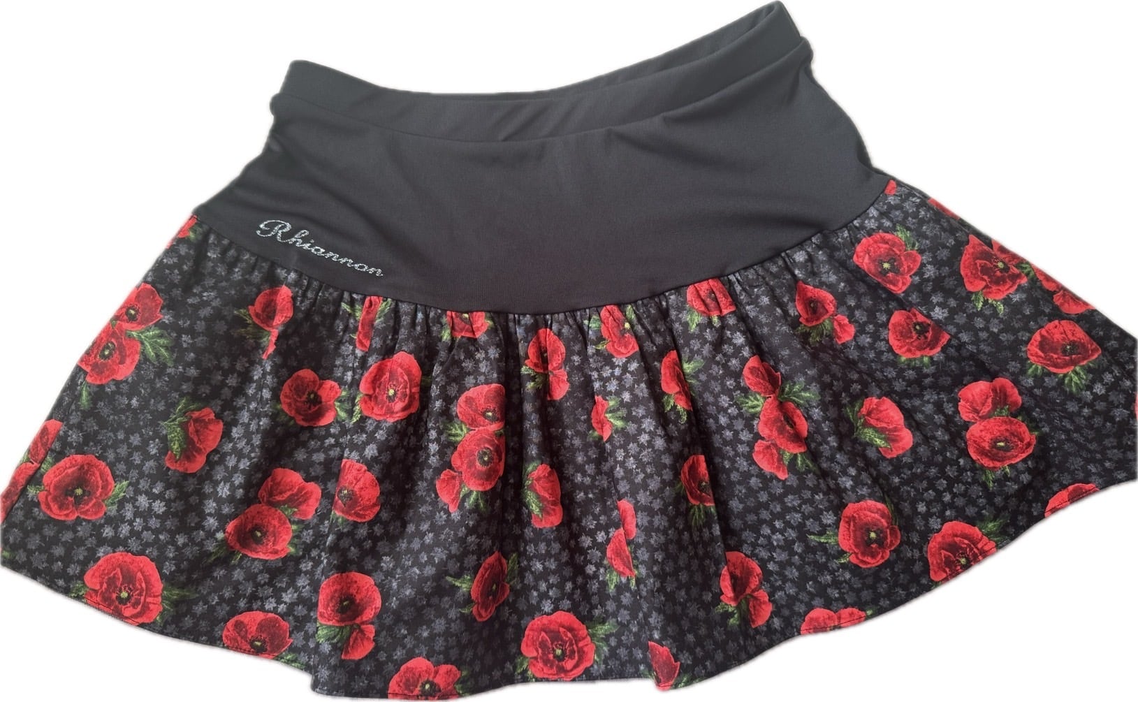 スコート | リーアノン