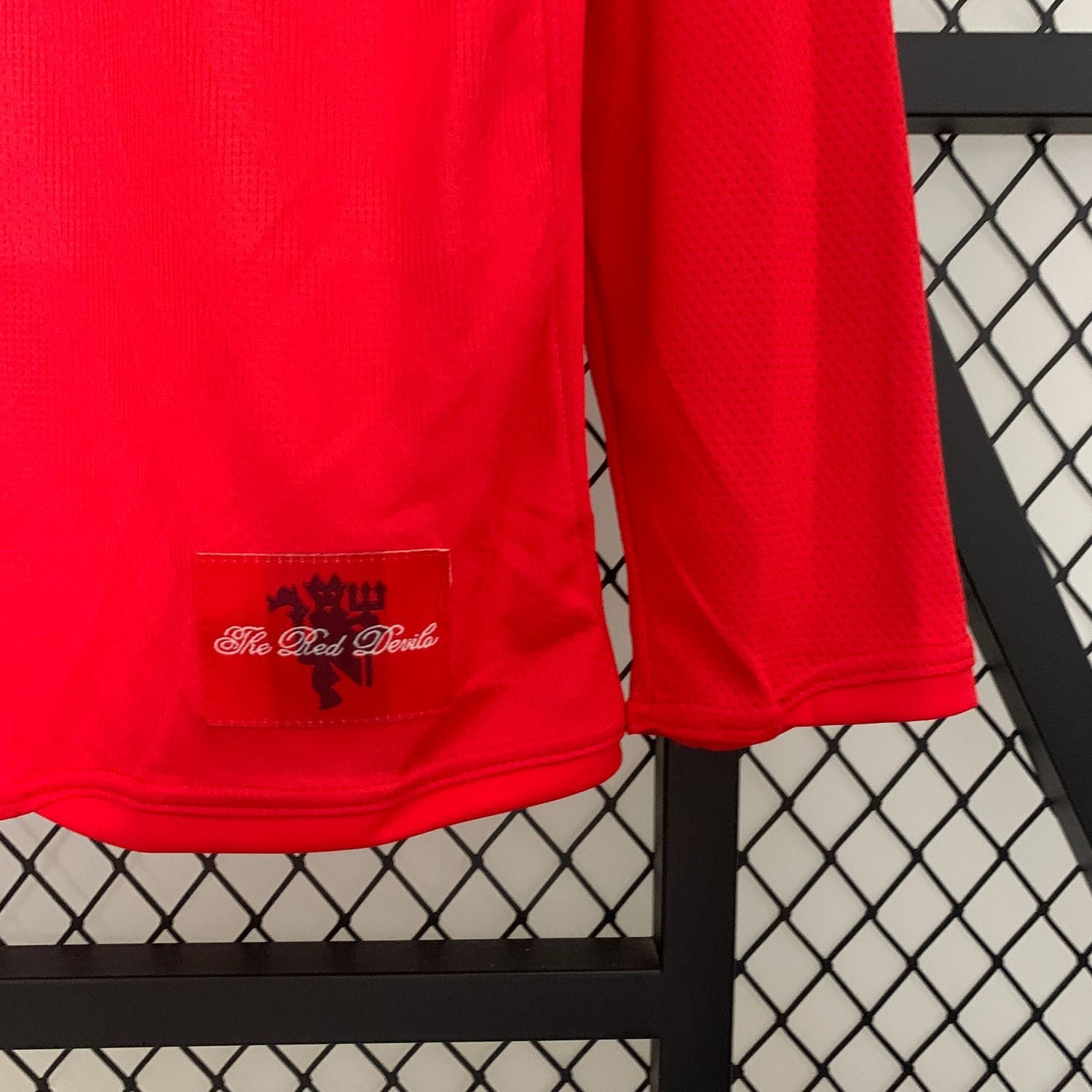 Retro long sleeve M-U 07/08 Champions League version home