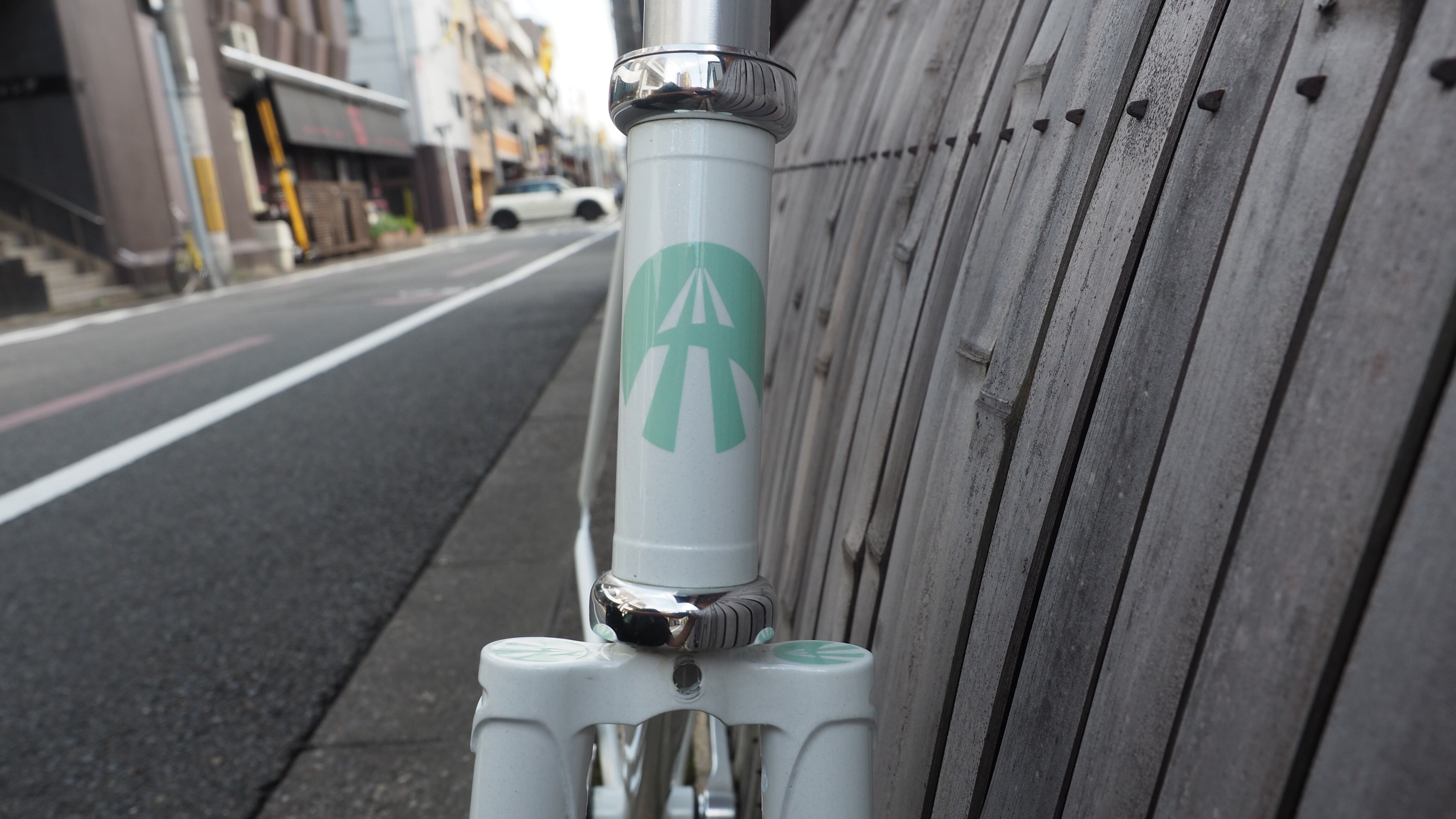 AFFINITY CYCLES】Lo Pro Track Frame (S/snow white) ヘッドパーツ