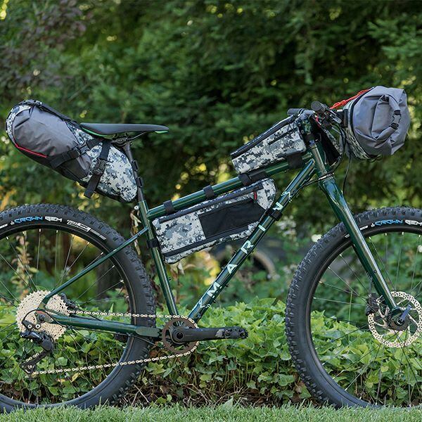 BLACKBURN ( ブラックバーン ) フレームバッグ OUTPOST TOP TUBE BAG