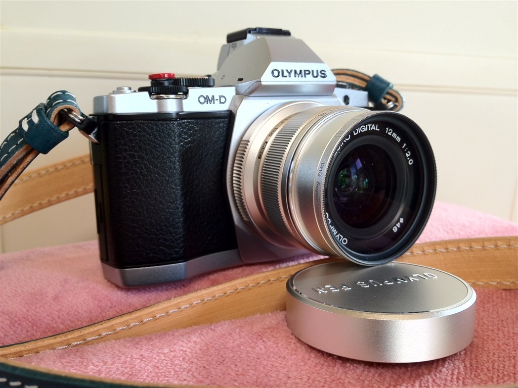 ボディの色・レンズとの組み合わせについて』 オリンパス OLYMPUS OM-D