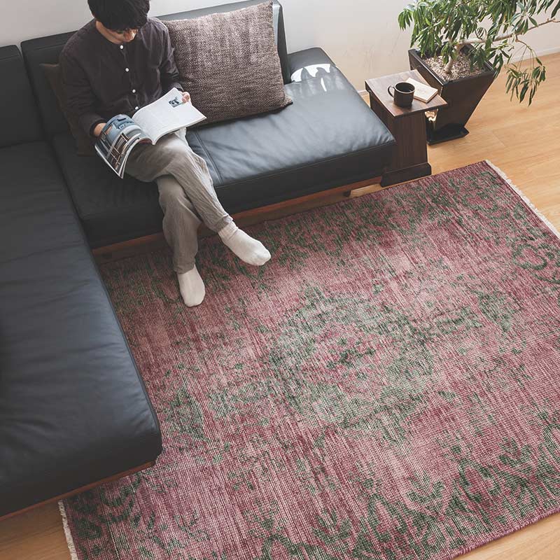 ヴィンテージ風ラグ ウール100％のパープルラグ[DP04オールドローズ