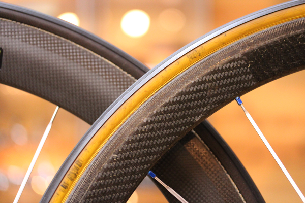 レアな650Cサイズのカーボンホイールが1円～！ZIPP＆NISSEKI（日石