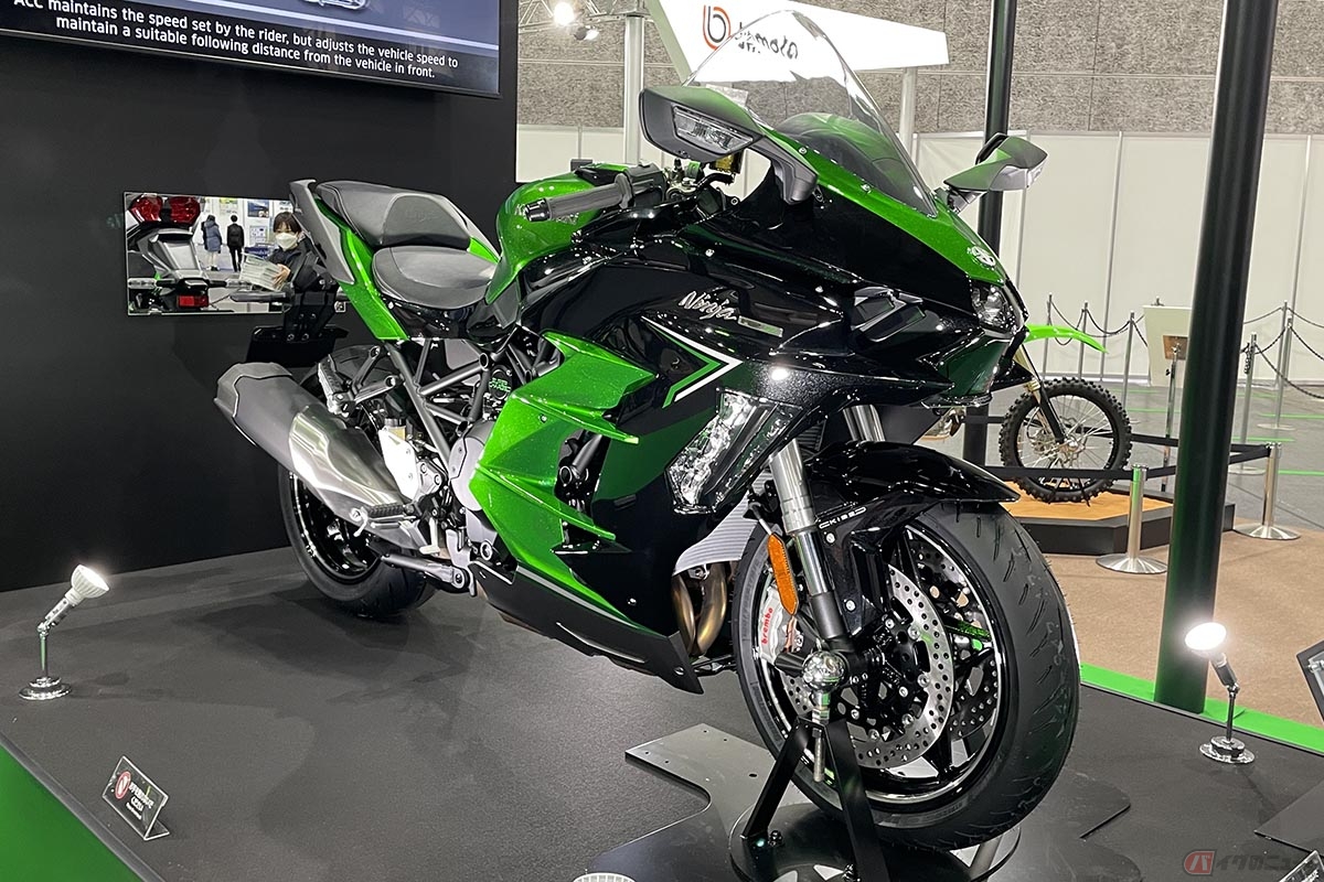 カワサキ「Z」誕生50周年記念モデルに「Ninja H2 SX SE」ビモータ「KB4