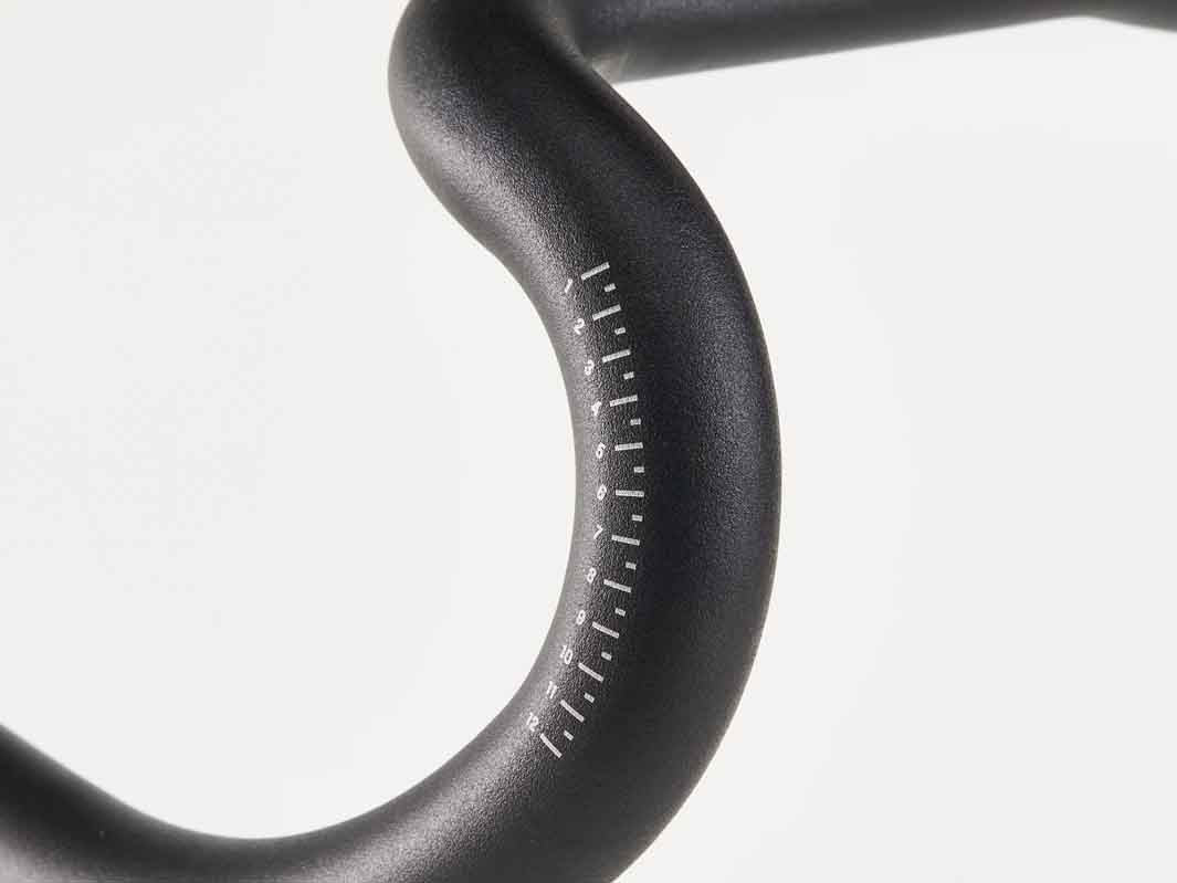 Bontrager Comp Road Handlebar（ボントレガー コンプ ロード ハンドル