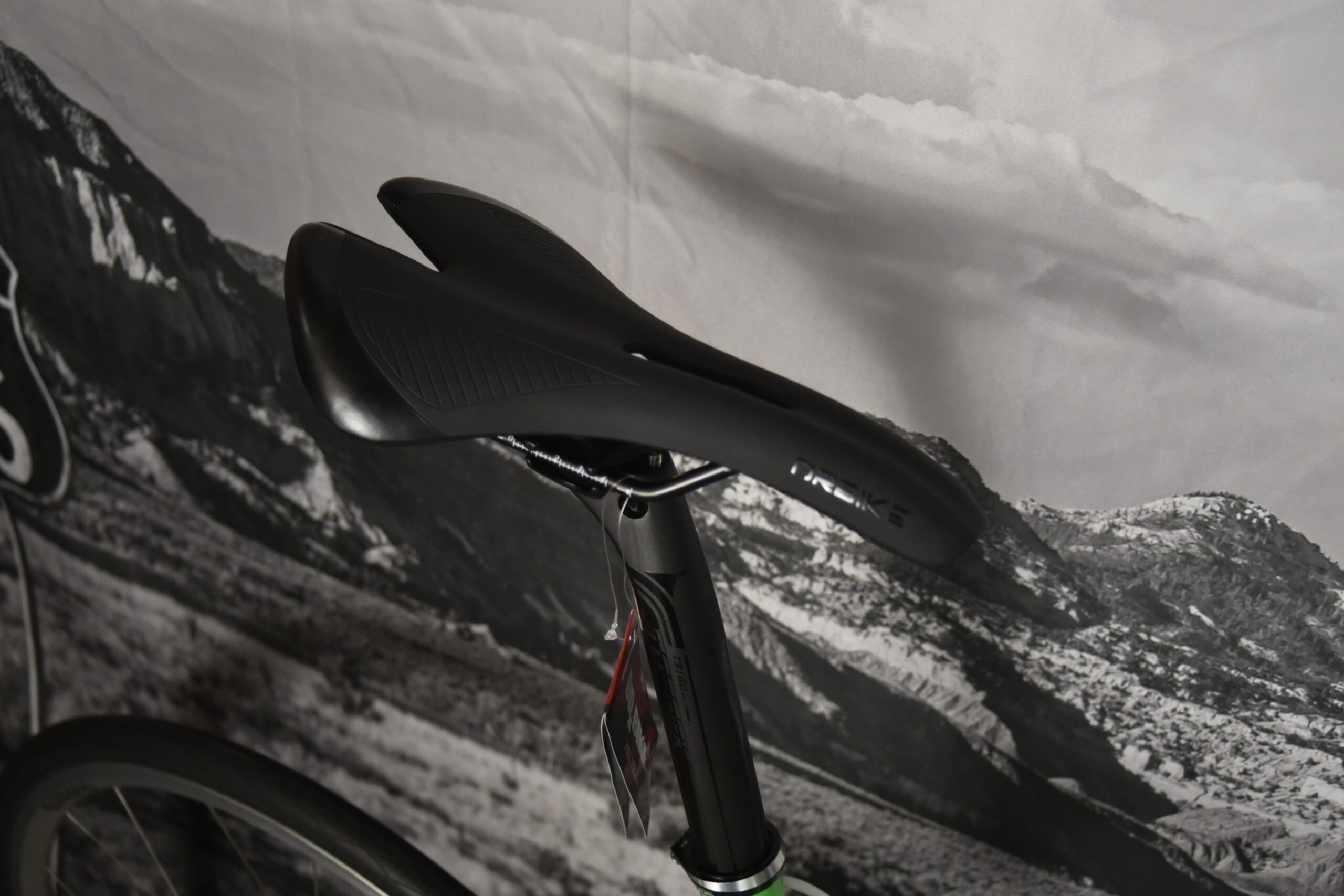 GIANT OCR3 ROAD BIKE SIZE LARGEBikes Again