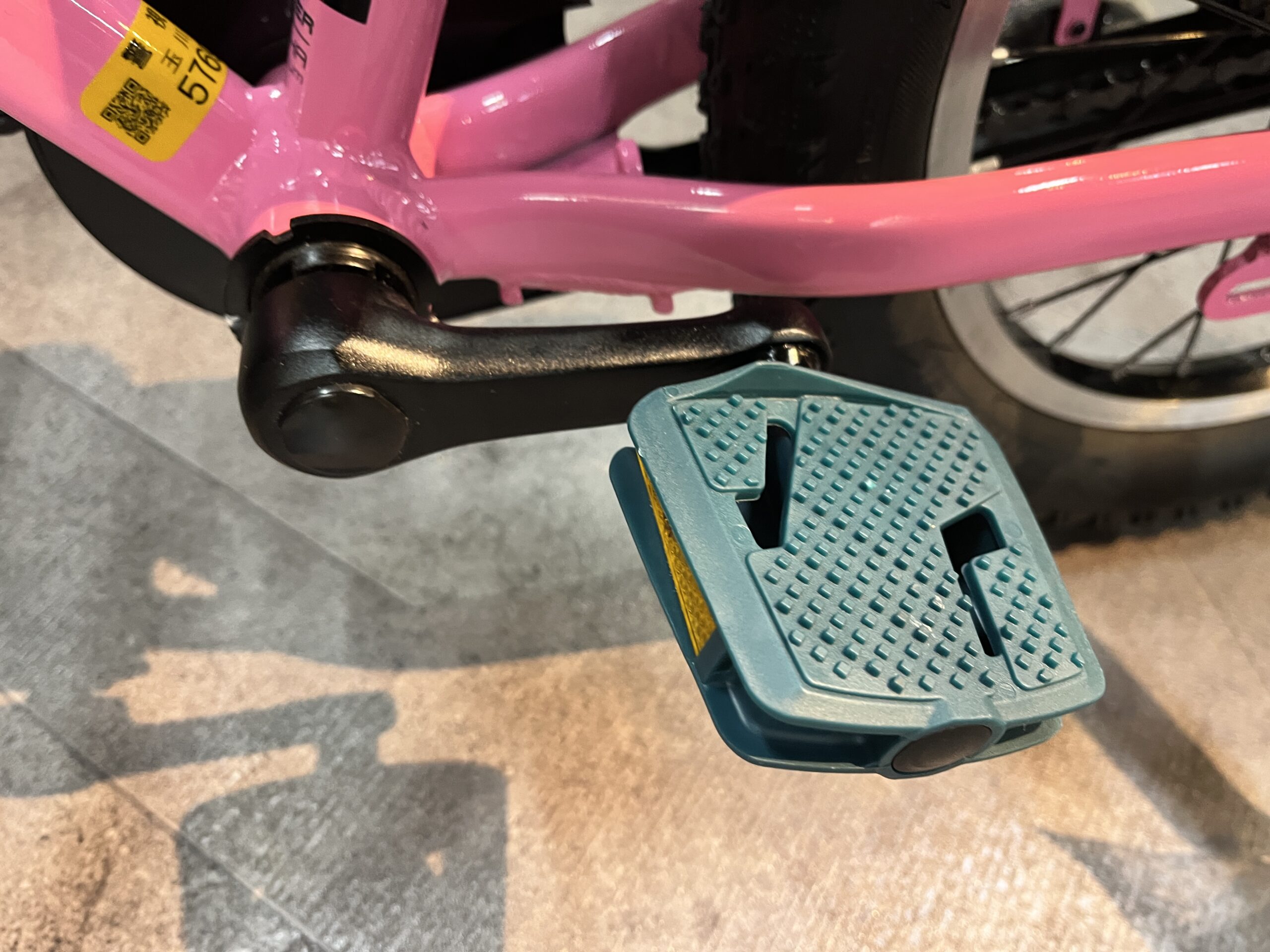 TREK Precaliber 16 トレック プレキャリバー ピンク | TREK正規販売店