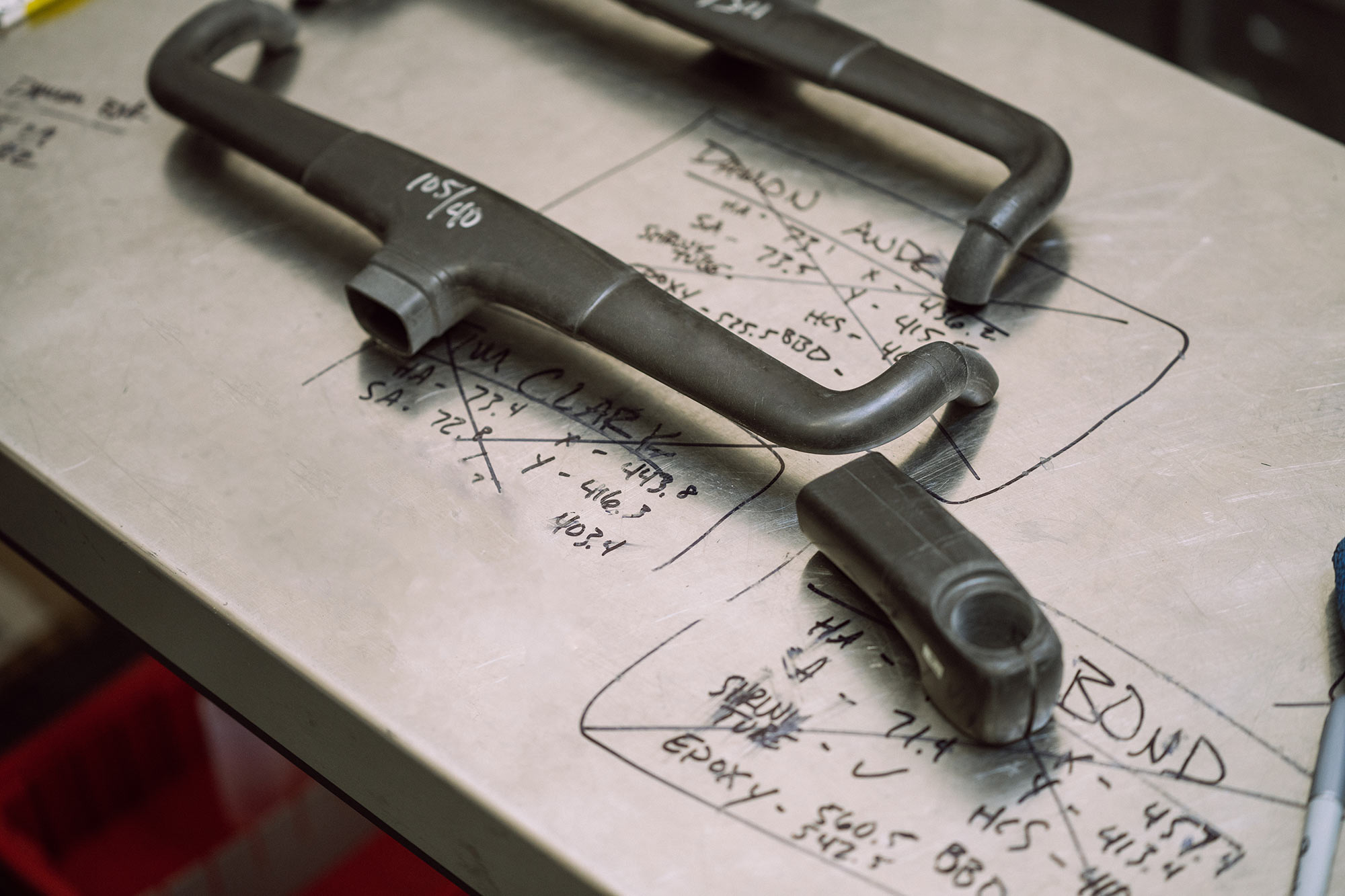 The $1200 ENVE SES AR IN-Route One-Piece Bar & Stem gets official