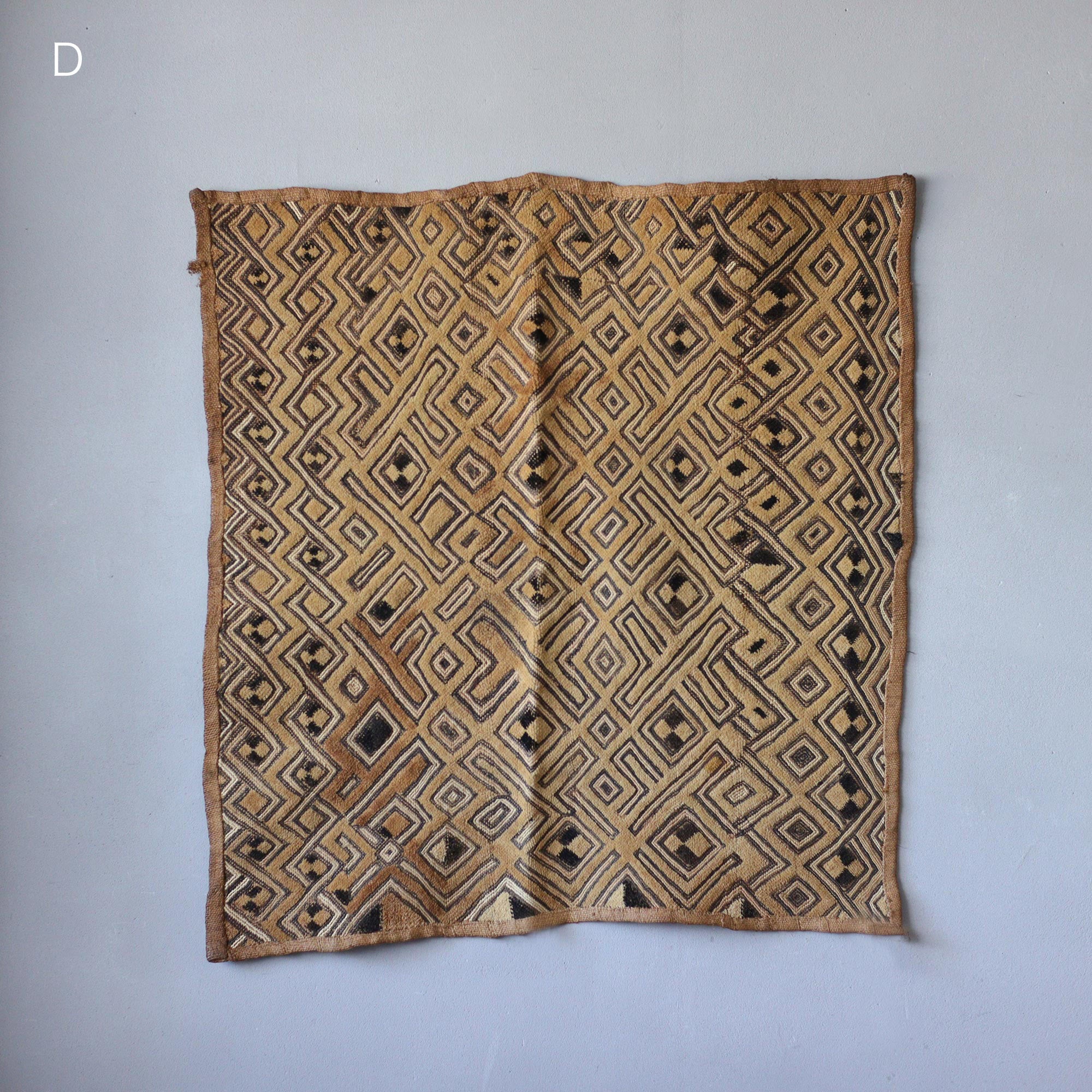 民芸品]クバクロス – BIRDS' WORDS