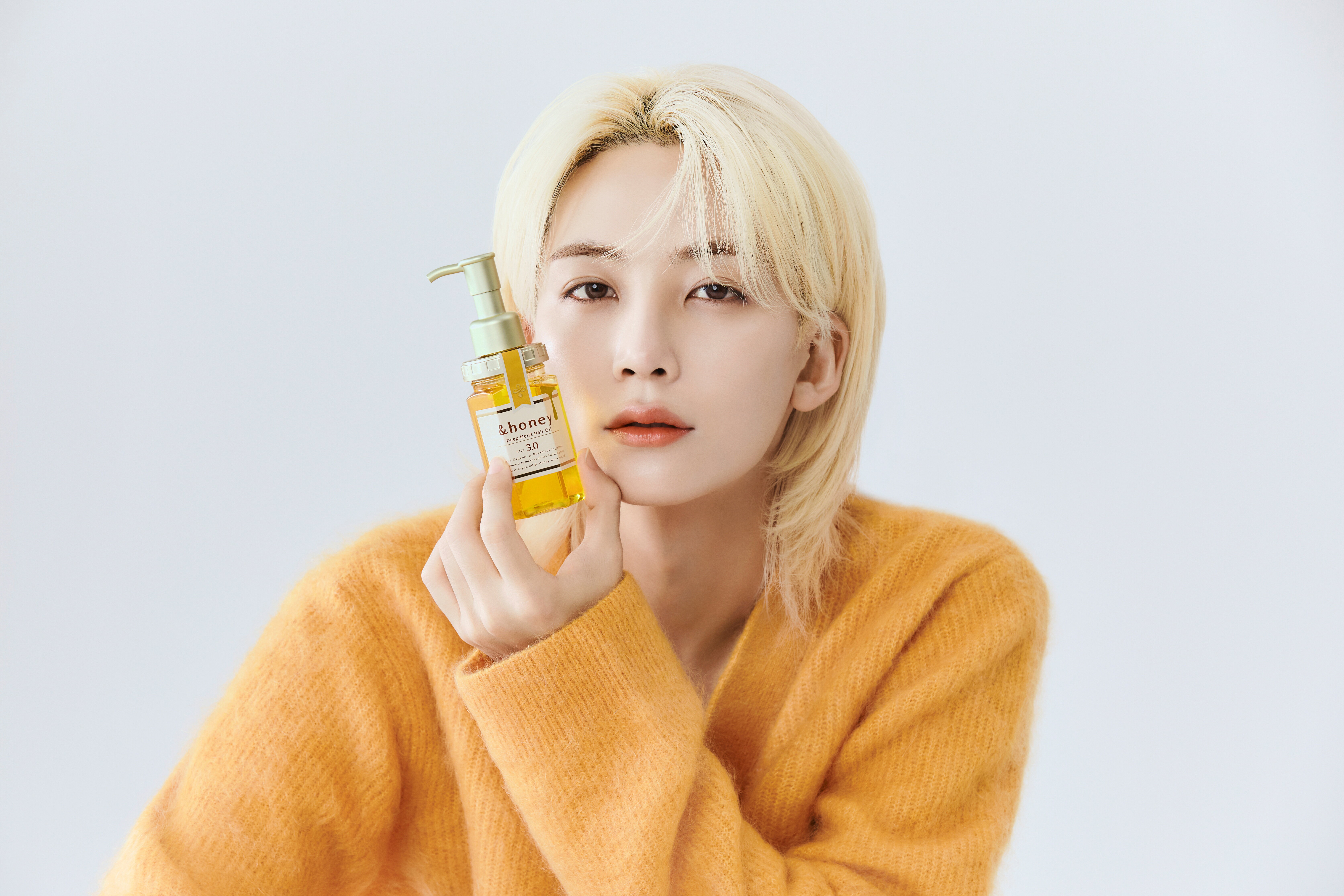SEVENTEENジョンハン、愛称“ハニ”から「&honey」イメージモデルに