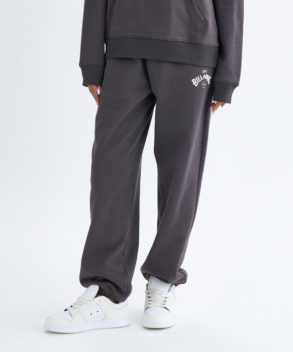 OUTLET】BILLABONG レディース ARCH LOGO SWEAT PANT セットアップ
