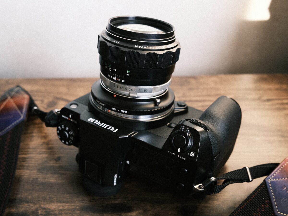 GFX × オールドレンズ。「MINOLTA MC ROKKOR-PG 58mm F1.2」 | BORN