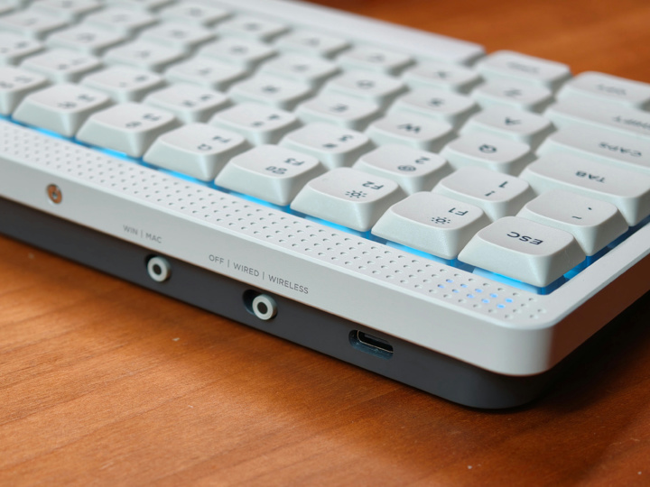 NuPhy、ロープロファイル＆レトロデザインでワイヤレスの75