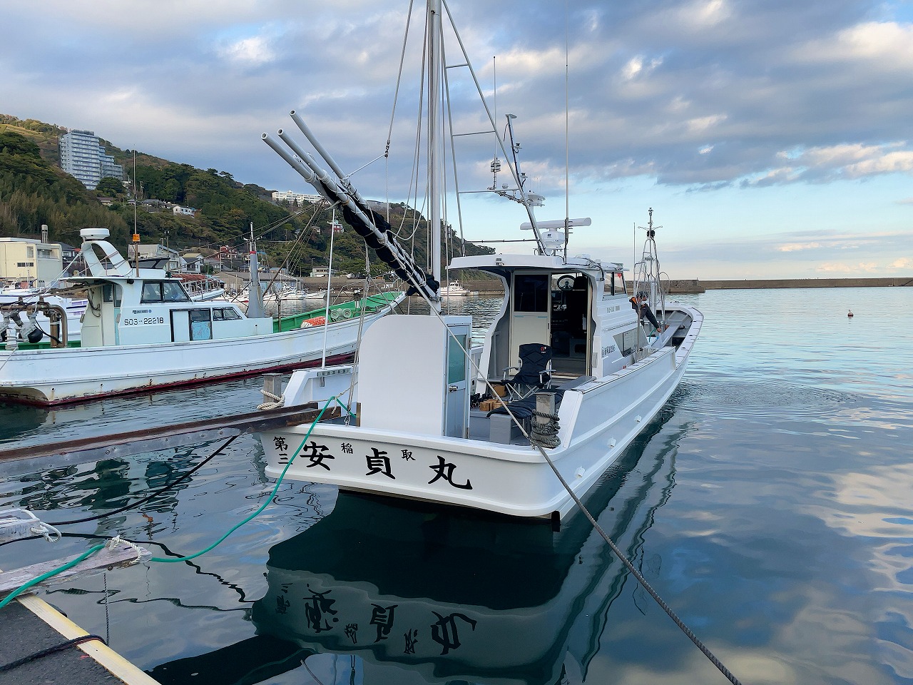 alpha tackle 沖釣り 日本海 ノドグロ 200 負荷60〜120号 alpha tackle