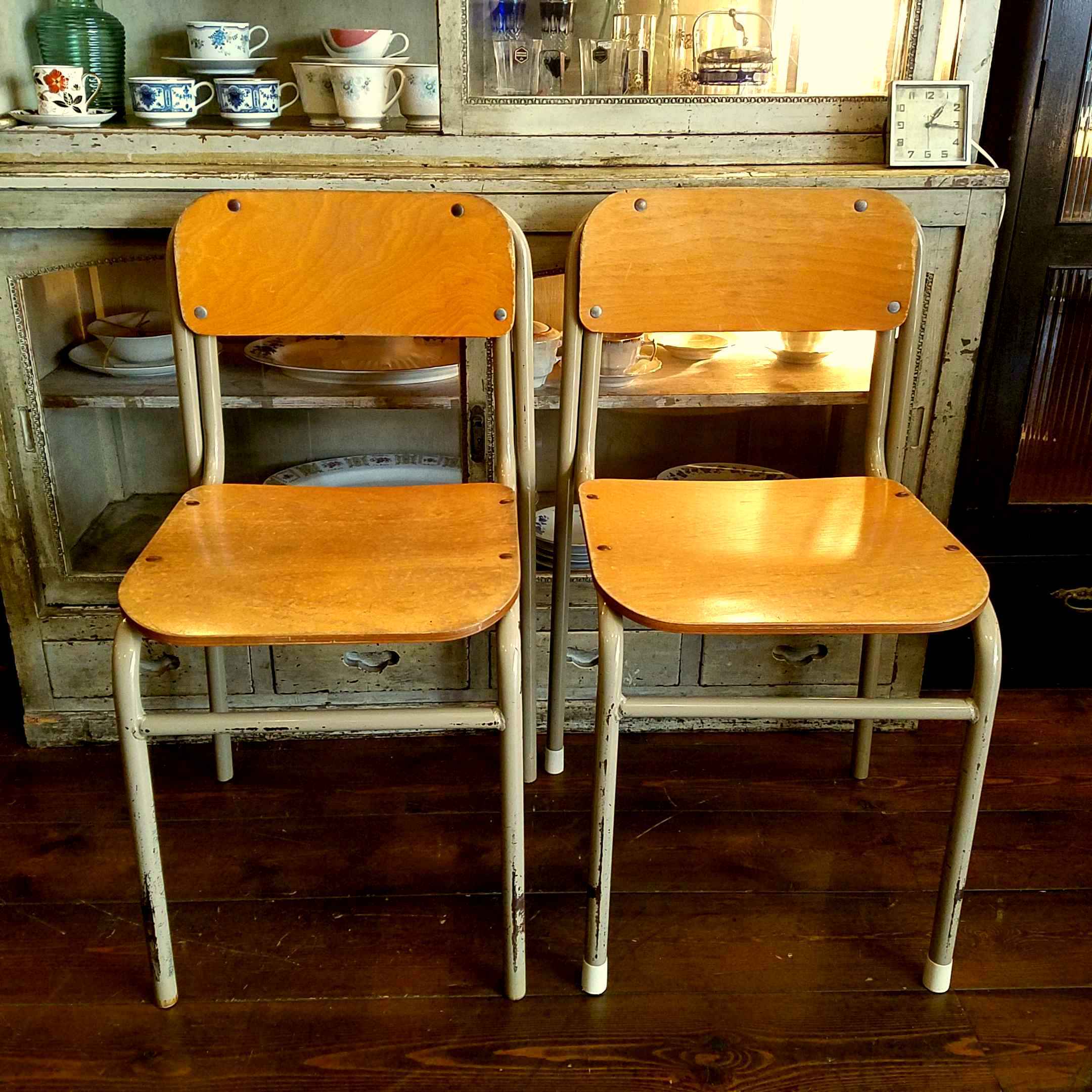 昭和レトロな学校の椅子 - [Sold Out]過去の販売商品
