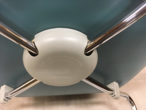 フリッツハンセン（FRITZ HANSEN） セブンチェア ・アントチェア 座面