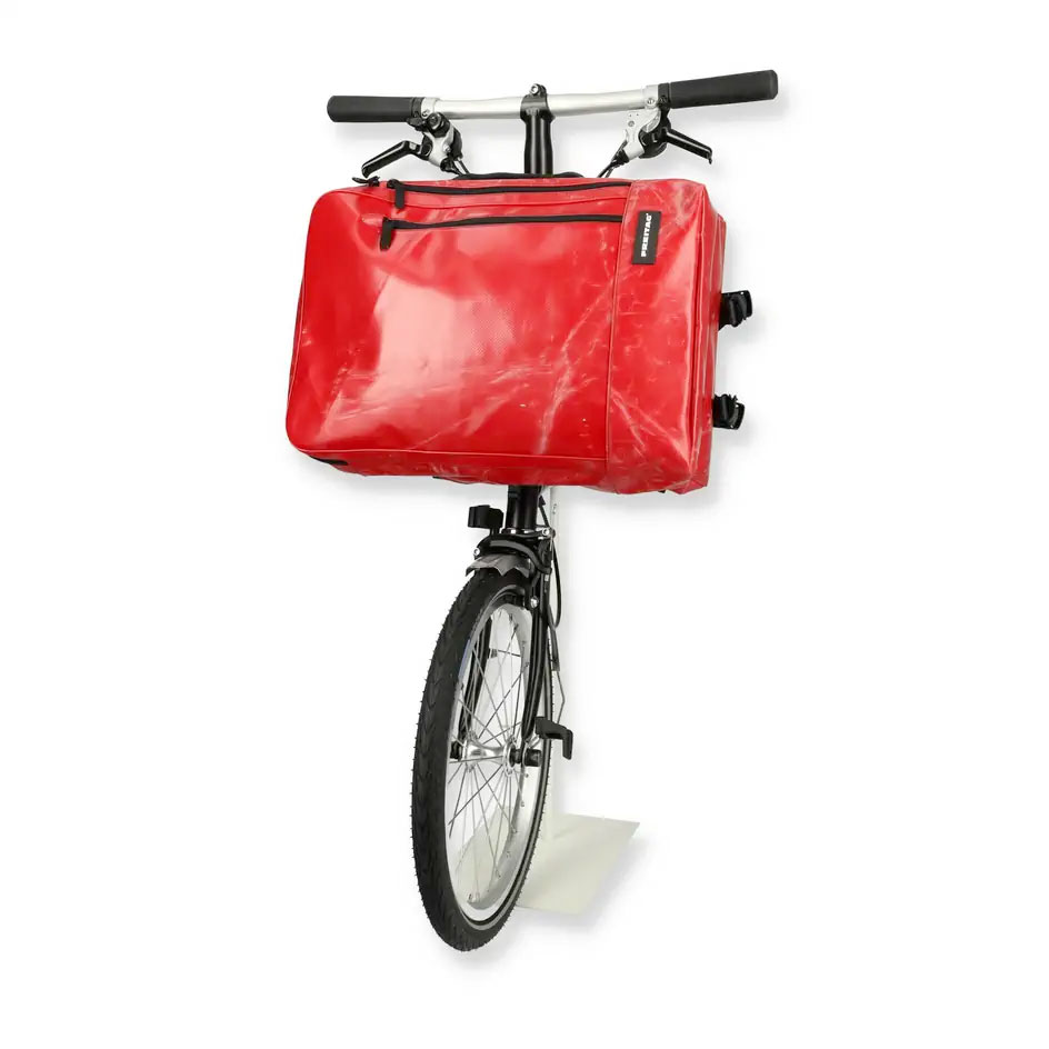 FREITAGからブロンプトン対応の「背負えるフロントバッグ」F748