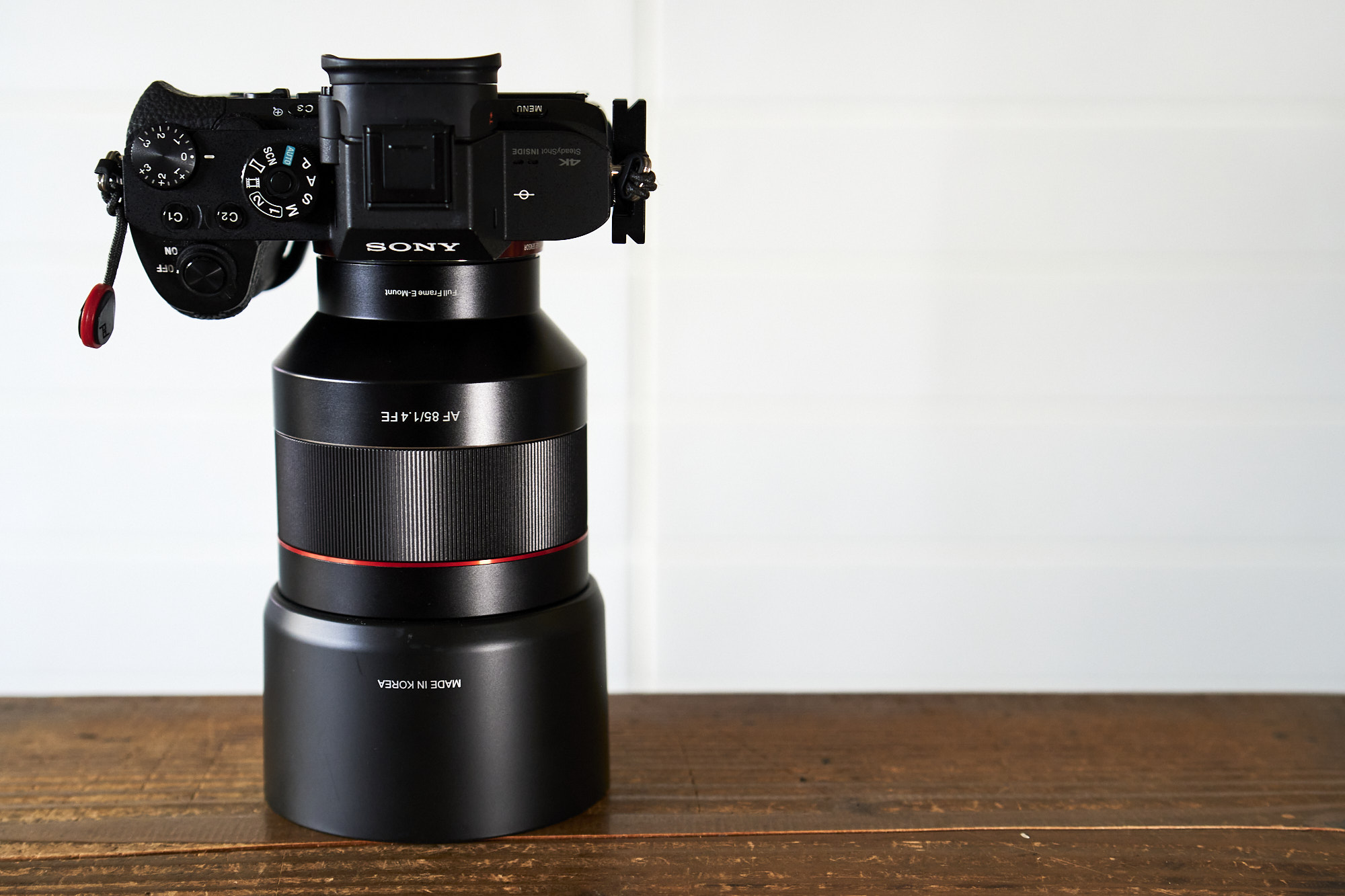 SAMYANG AF 85mm F1.4 FE のレビュー – リフLOG