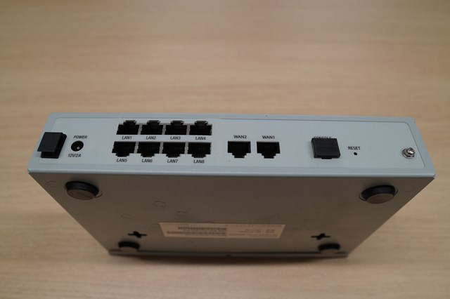 中古専門 備品売却 / マイクロリサーチ NetGenesis GigaLink2000