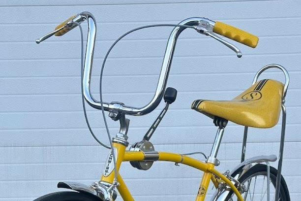 No Reserve: 1971 Schwinn Manta-Ray Bicycle for sale on BaT