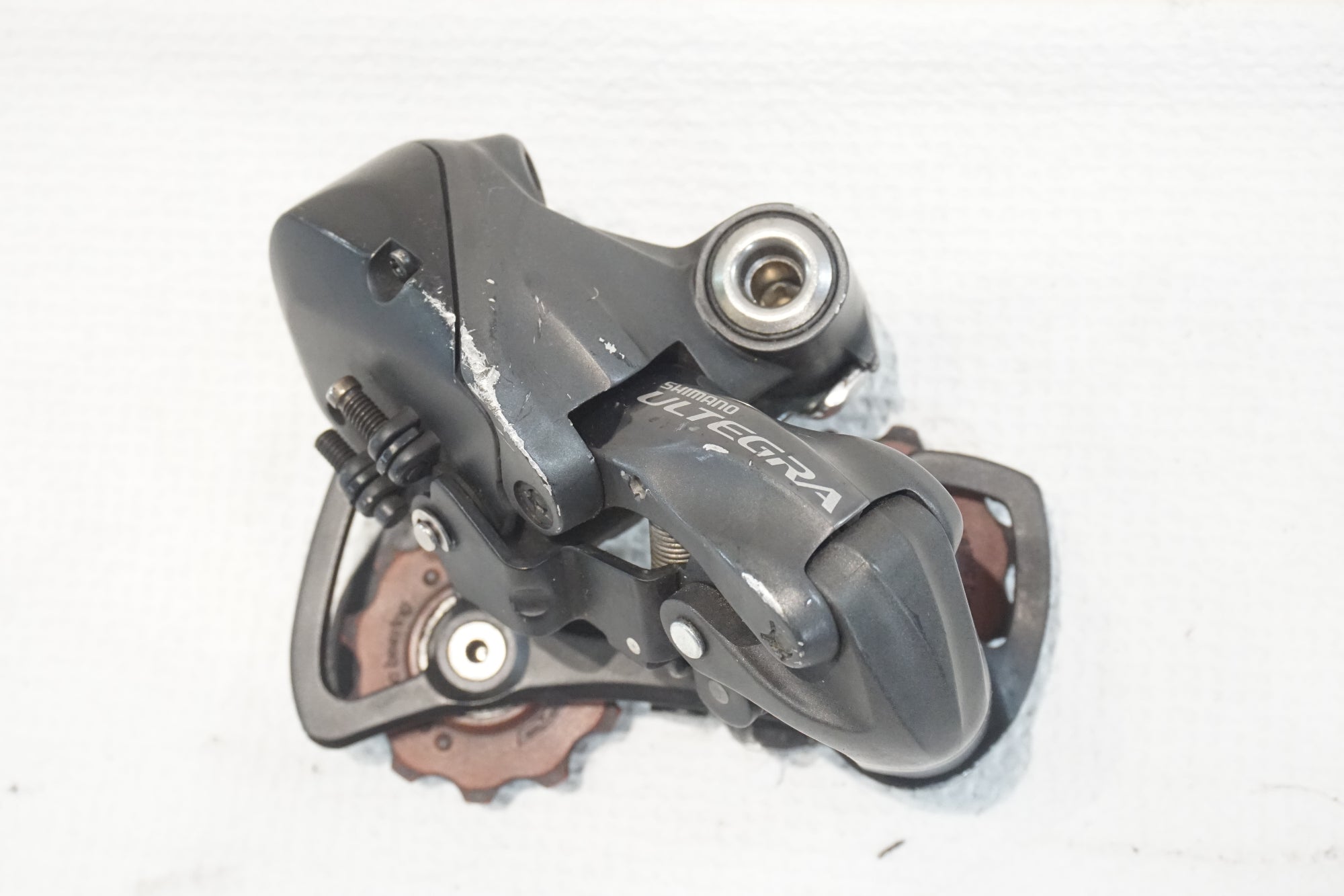 SHIMANO 「シマノ」 ULTEGRA 6770 Di2 3点(ST,FD,RD) コンポーネント