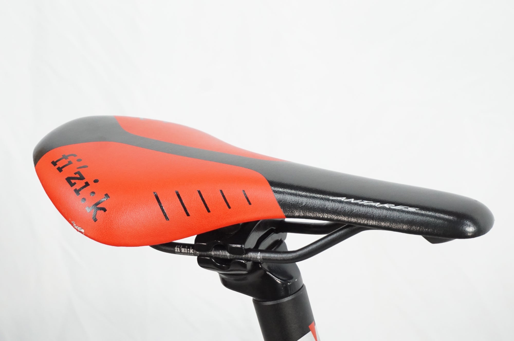 SALE】PINARELLO 「ピナレロ」 NEOR 2018年モデル ロードバイク / 川越