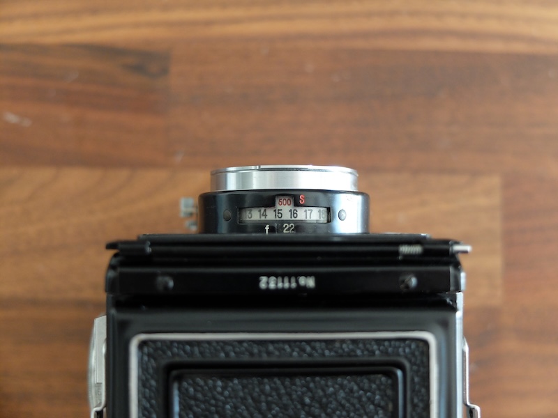 リコーの二眼レフの頂点「リコーマチック225」 – カメトリ