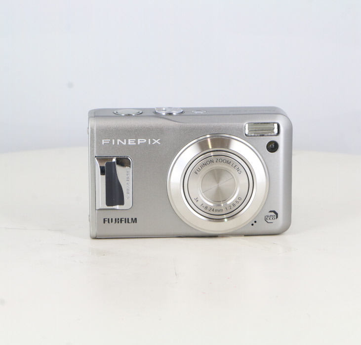 中古】(フジフイルム) FUJIFILM FX-F31FD デジタルカメラ｜ナニワ
