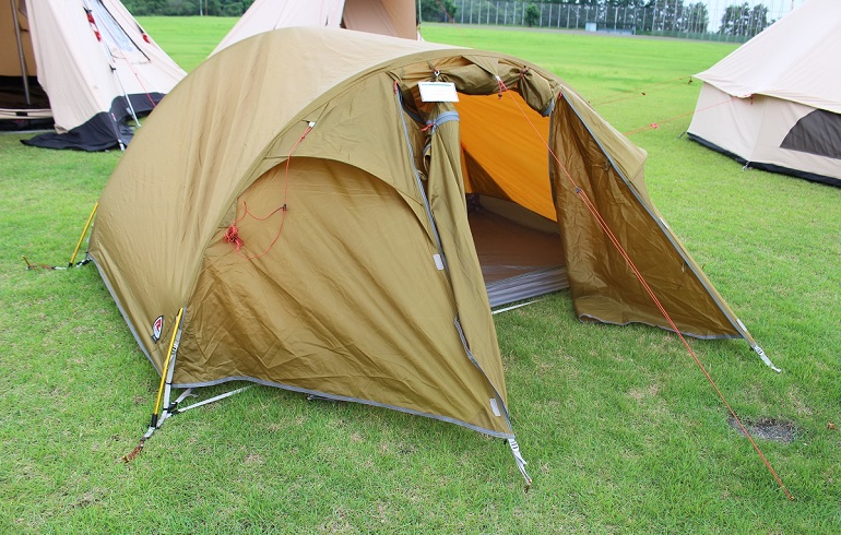 ROBENS ゴスホーク【360VR】｜全方位オープンの2人用トンネル