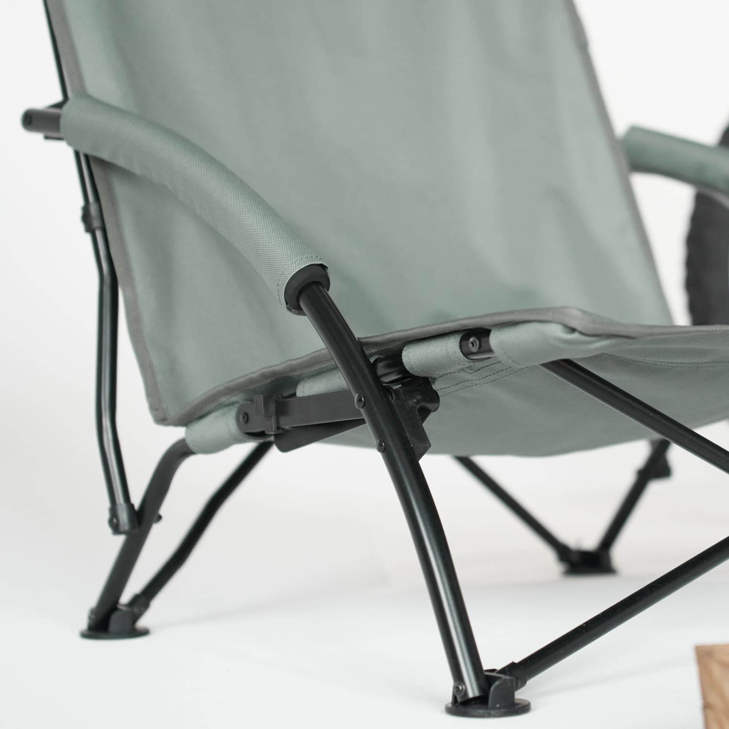 ロゴス × アーバンリサーチコラボ 「グレイッシュグリーン」の5