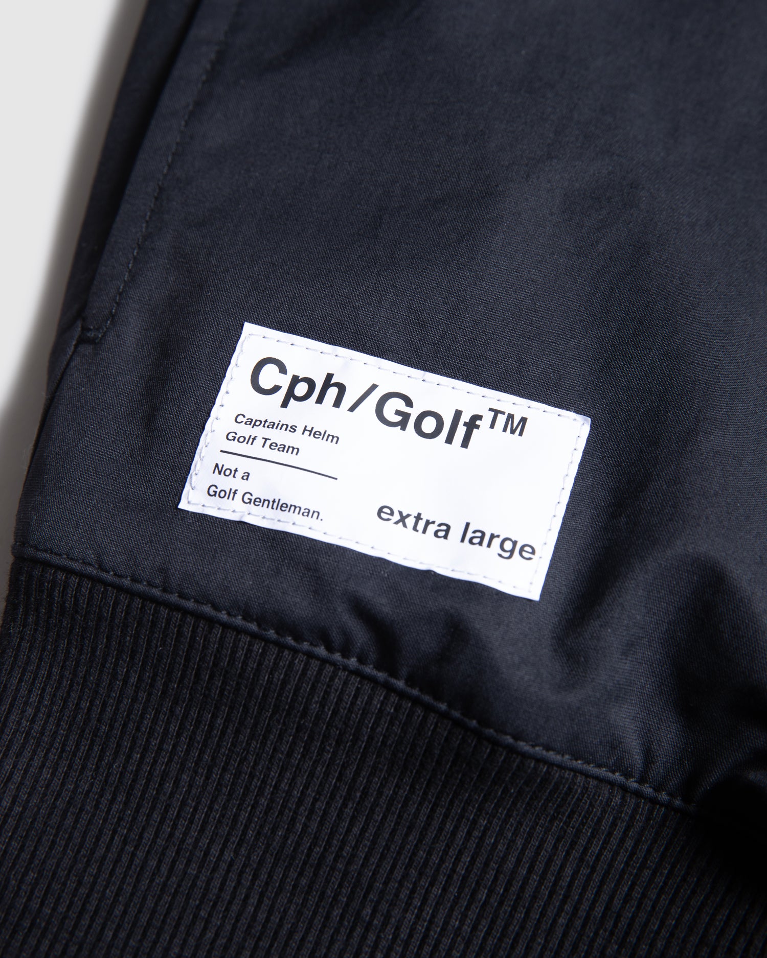CLUB NYLON P/O JACKET - BLACK - – Cph/Golf™︎