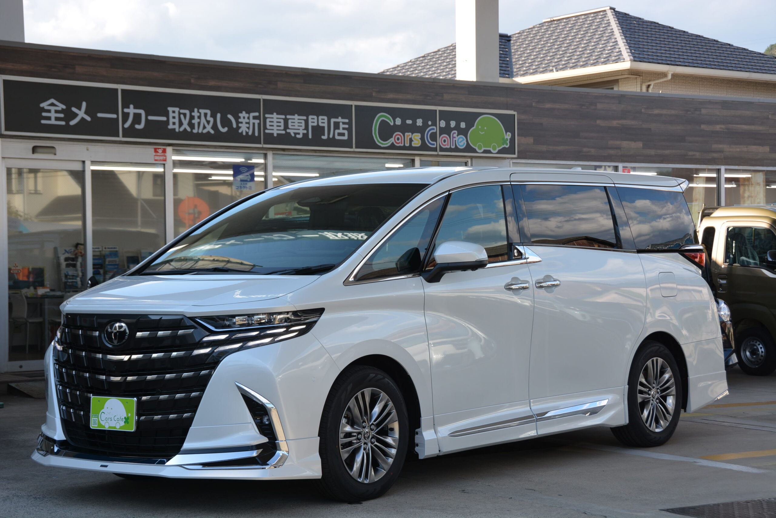 新車 トヨタ アルファード Z ハイブリッド [カーズカフェ・カーベル姫路東]