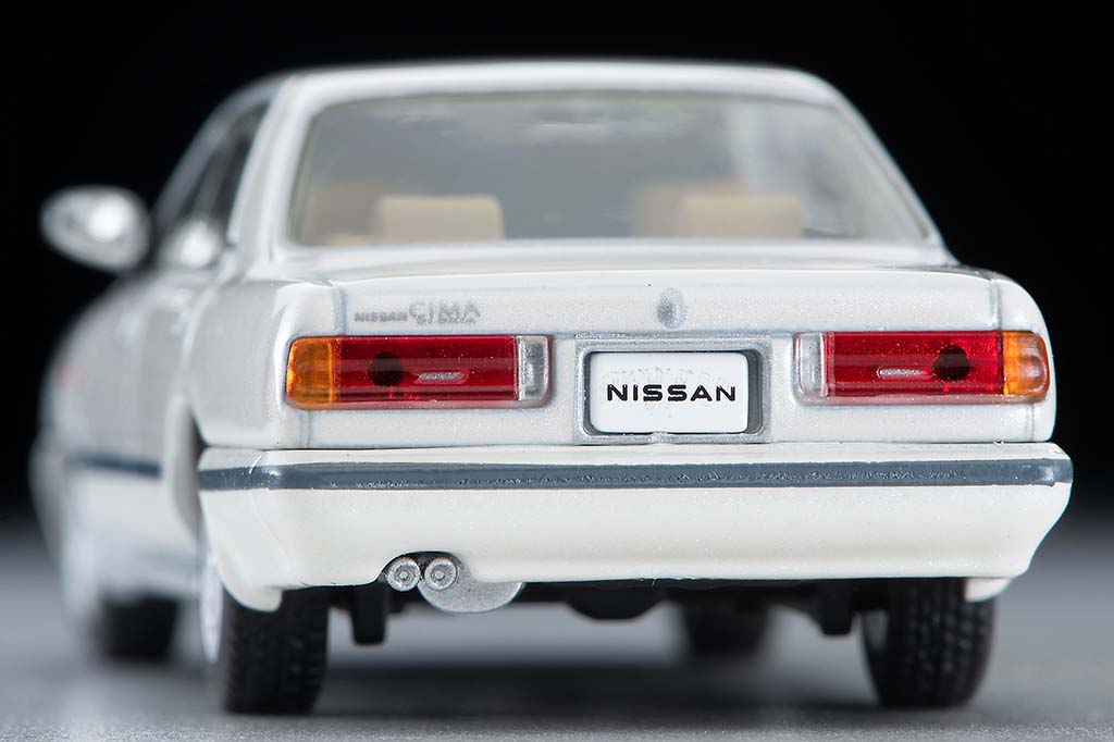 日本一有名な初代シーマ」がトミーテックからミニカーで登場！伊藤