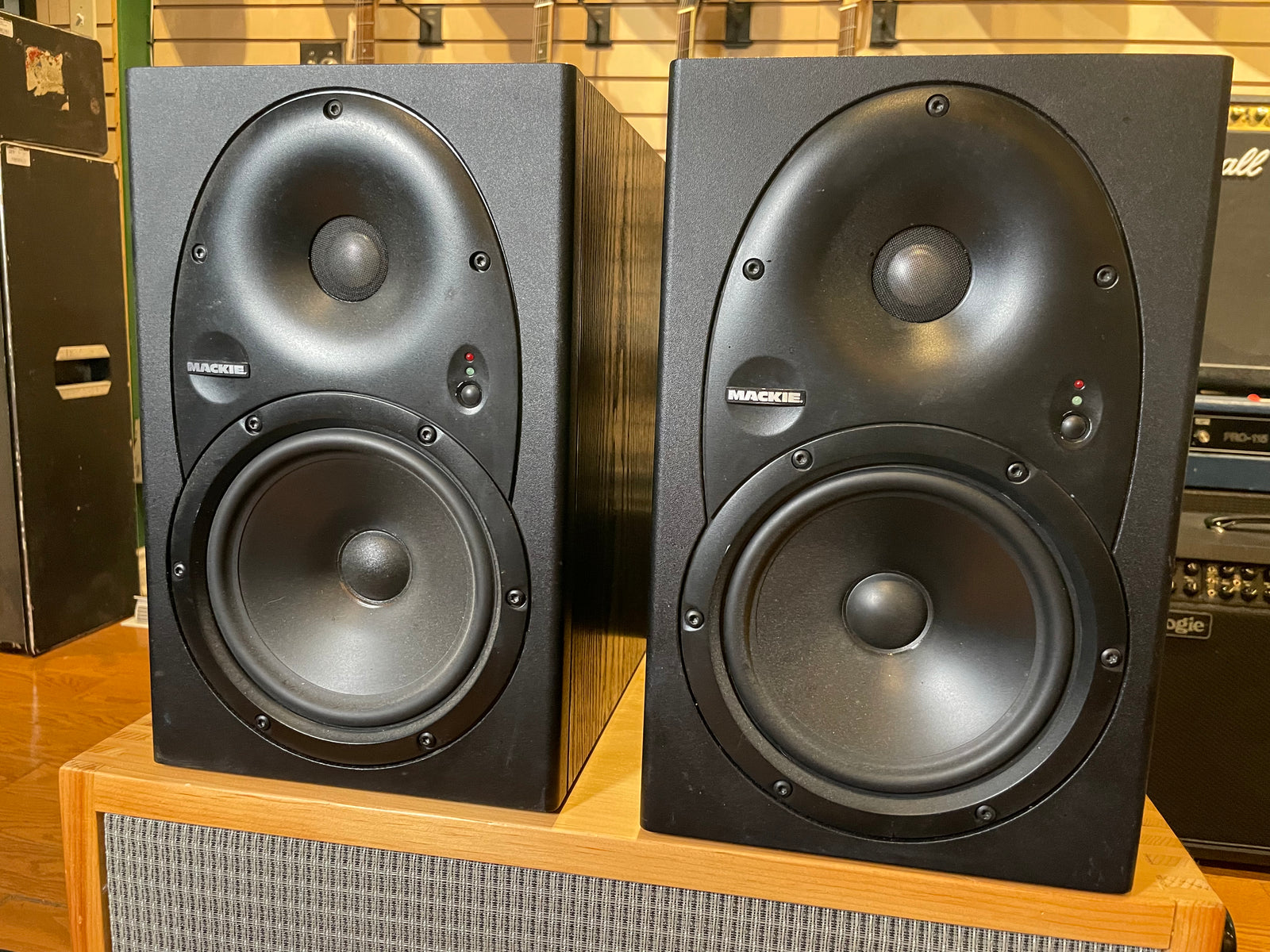 Mackie HR624 Active Monitor Pair Used Toronto, ON | Cask Music